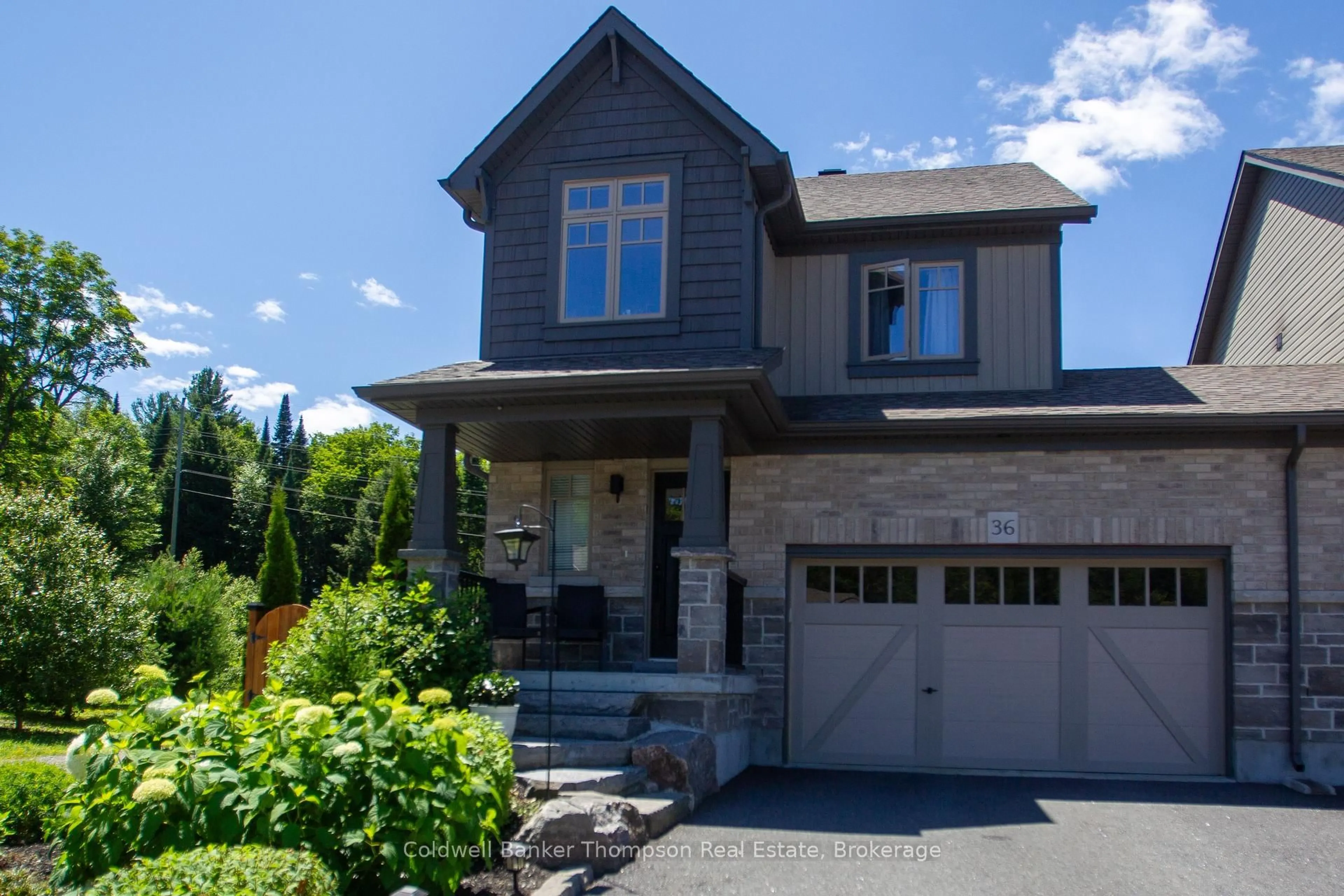 Home with brick exterior material, street for 36 Spalding Cres, Huntsville Ontario P1H 1C9