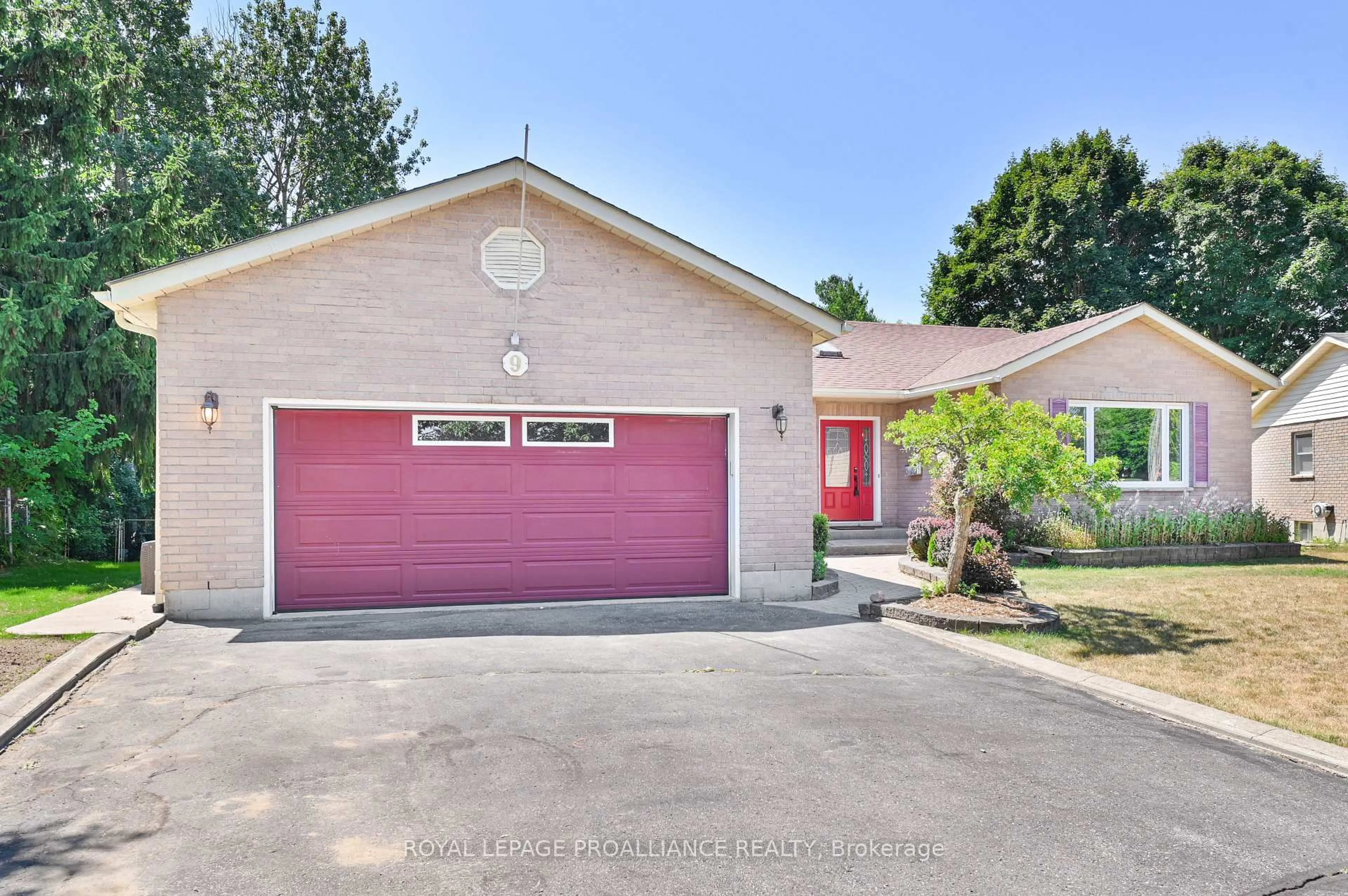 Unknown for 9 Catherine Cres, Brighton Ontario K0K 1H0
