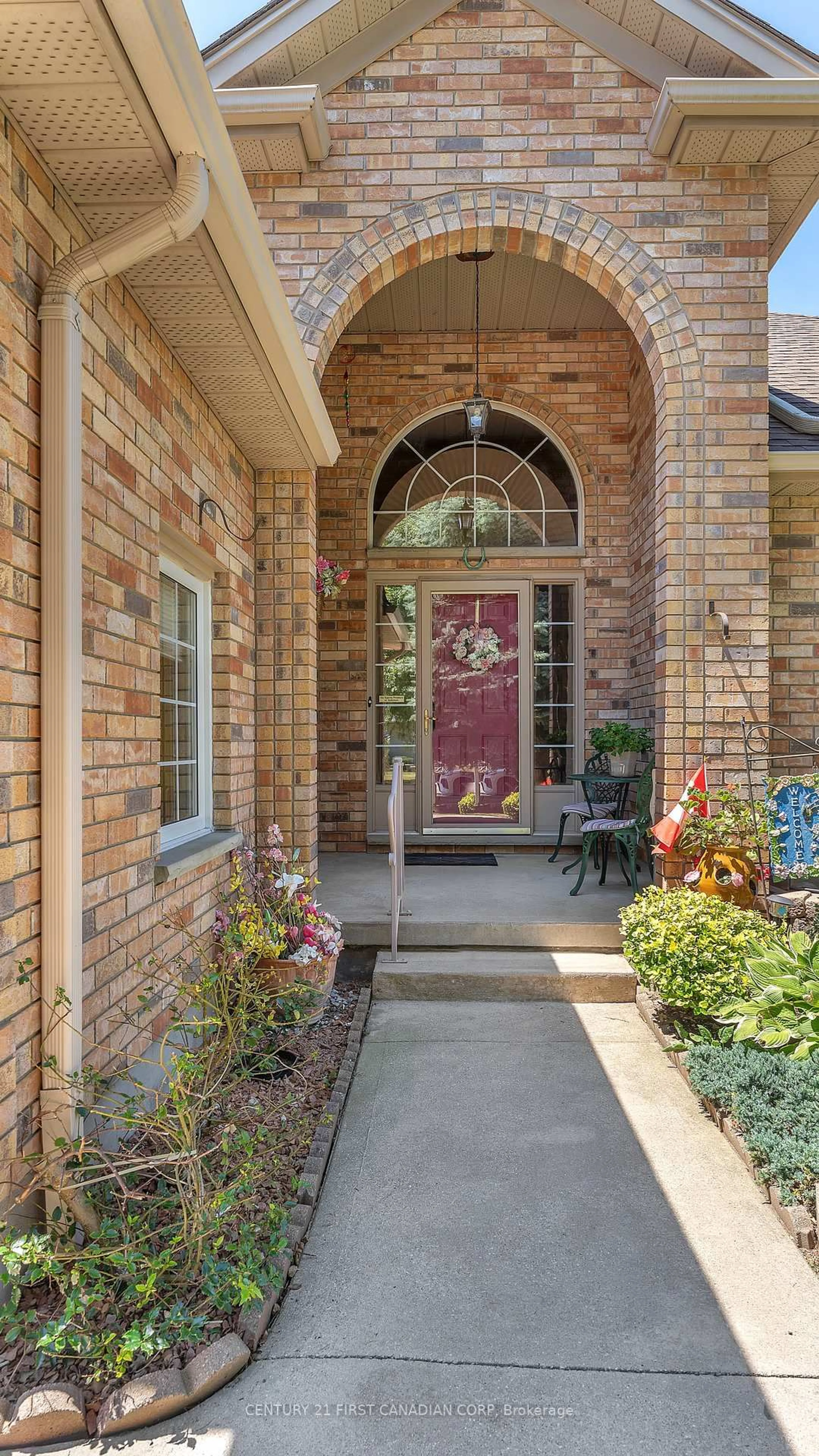Home with brick exterior material, street for 79 WINTERGARDEN Rd, London East Ontario N5Y 5M3