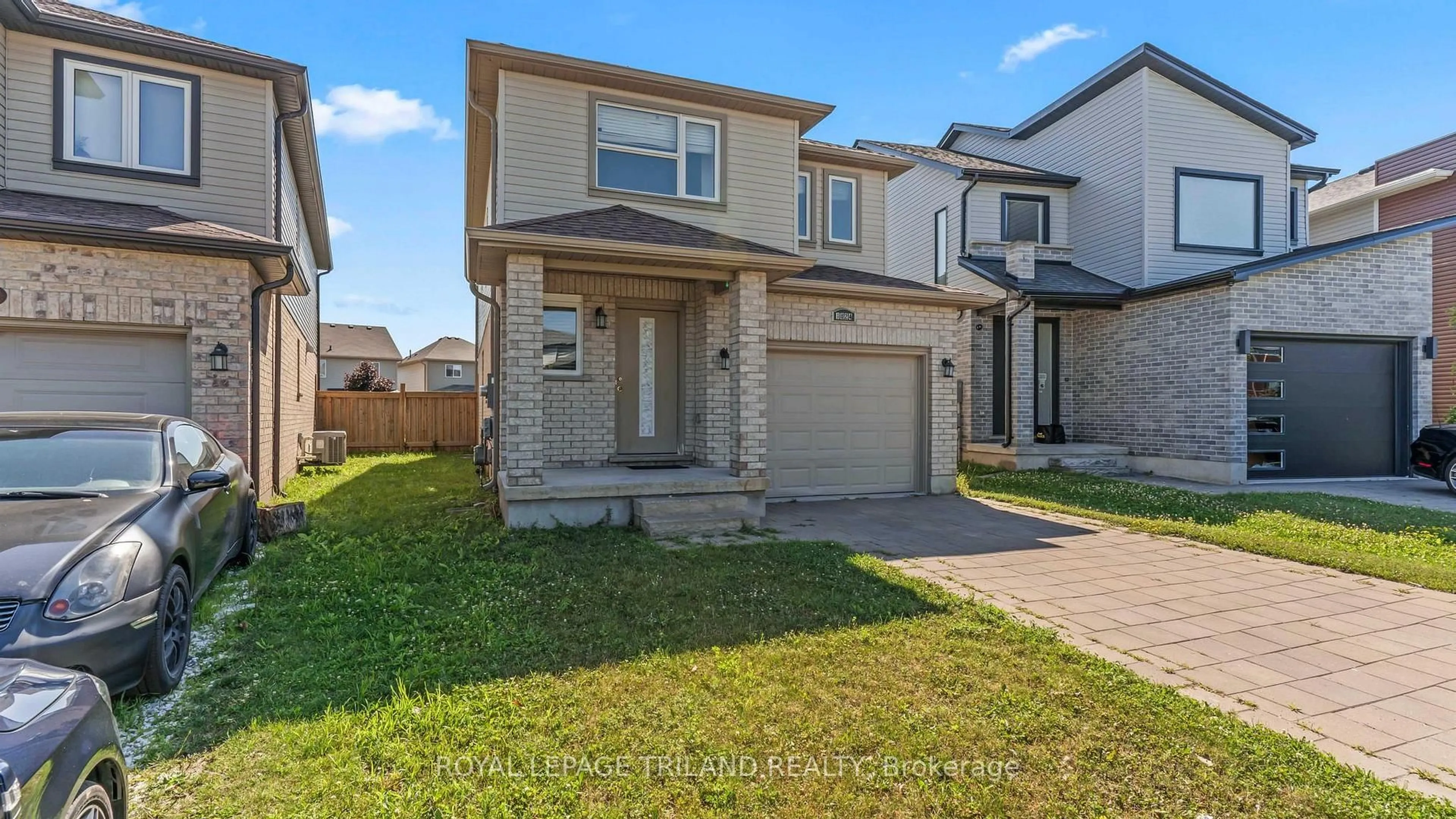 Unknown for 1824 FOXRIDGE Cres, London North Ontario N6G 0L7