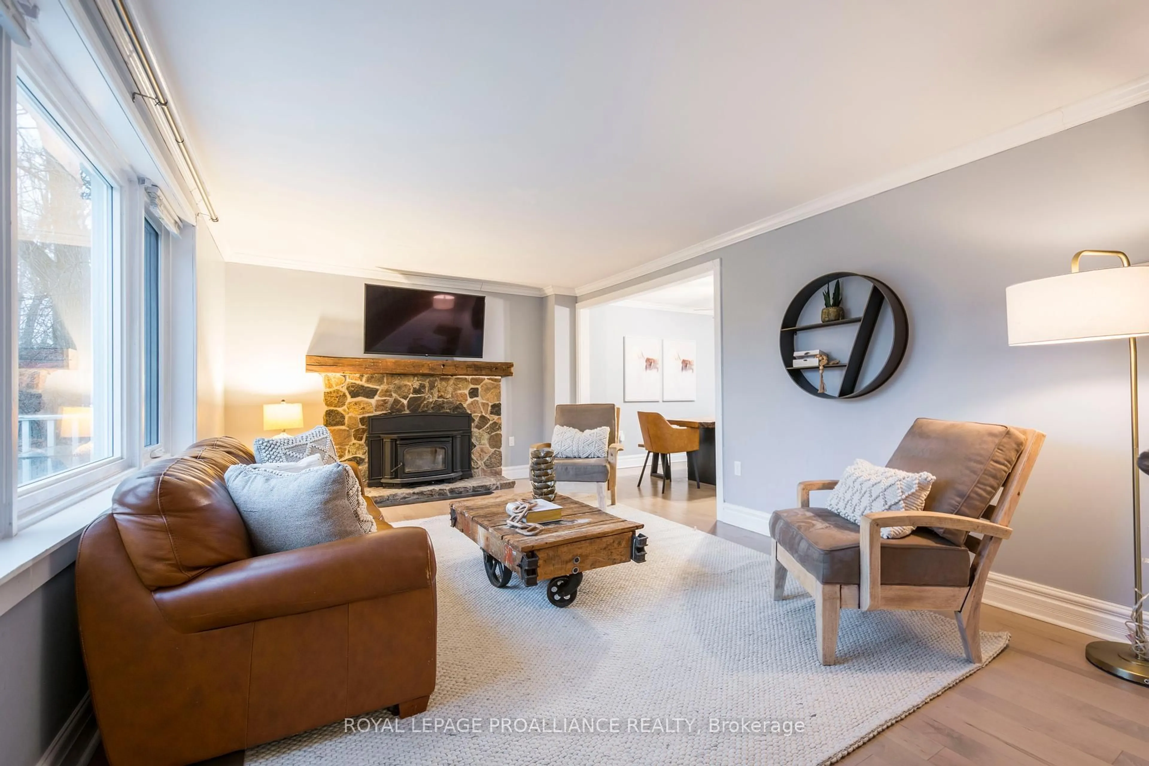 Living room with furniture, unknown for 1692 North Big Island Rd, Prince Edward County Ontario K0K 1W0