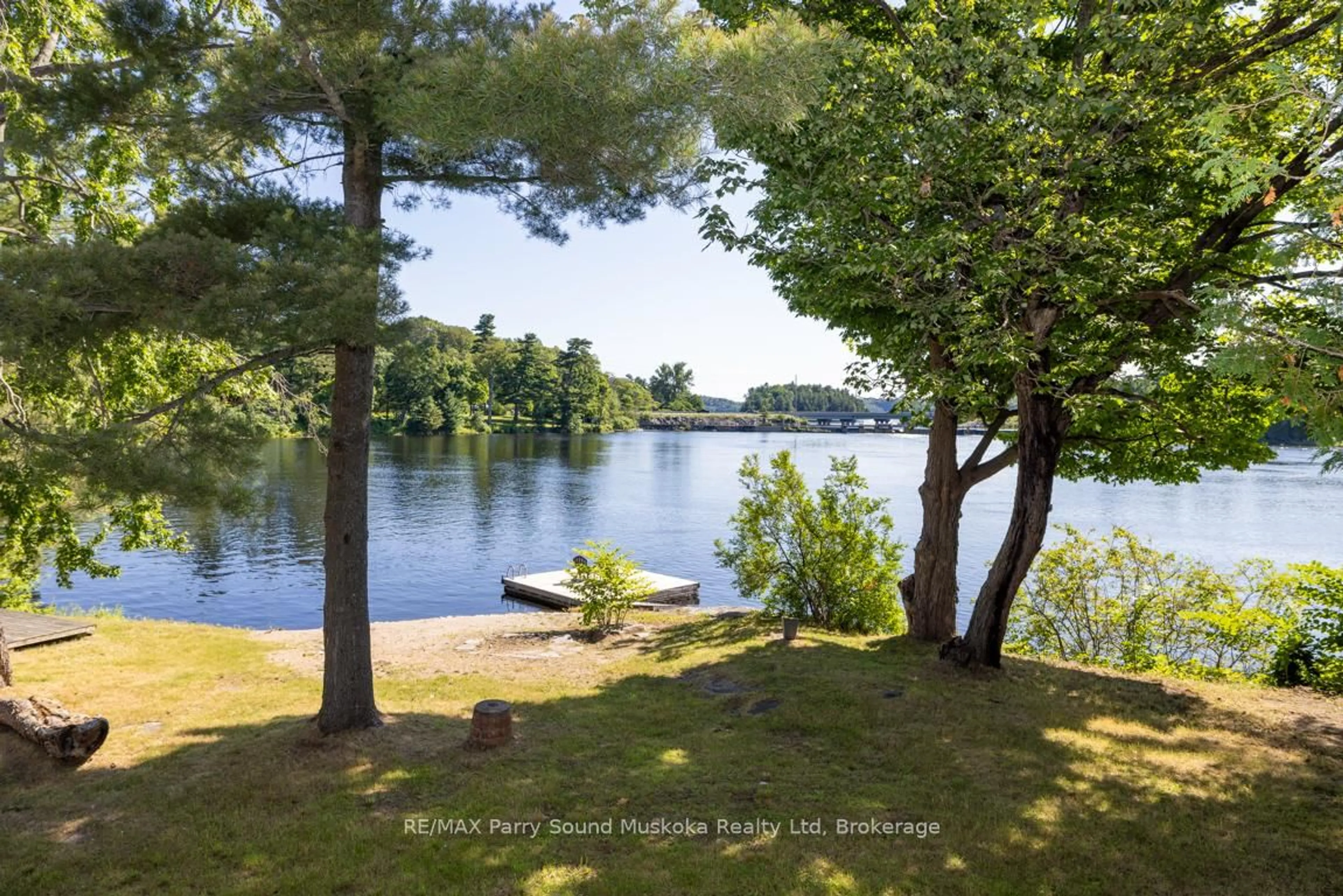 Patio, water/lake/river/ocean view for 149 William St, Parry Sound Ontario P2A 1W3