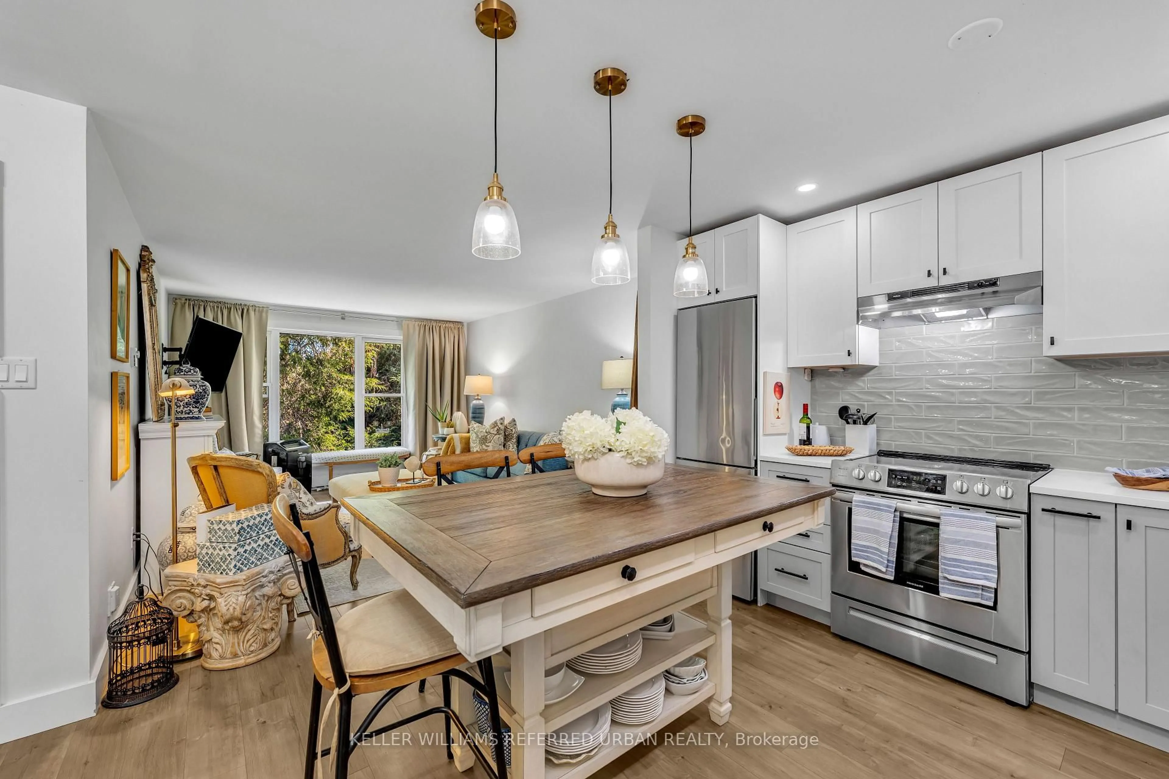 Open concept kitchen, unknown for 133 Ontario St #207, Cobourg Ontario K9A 3B4