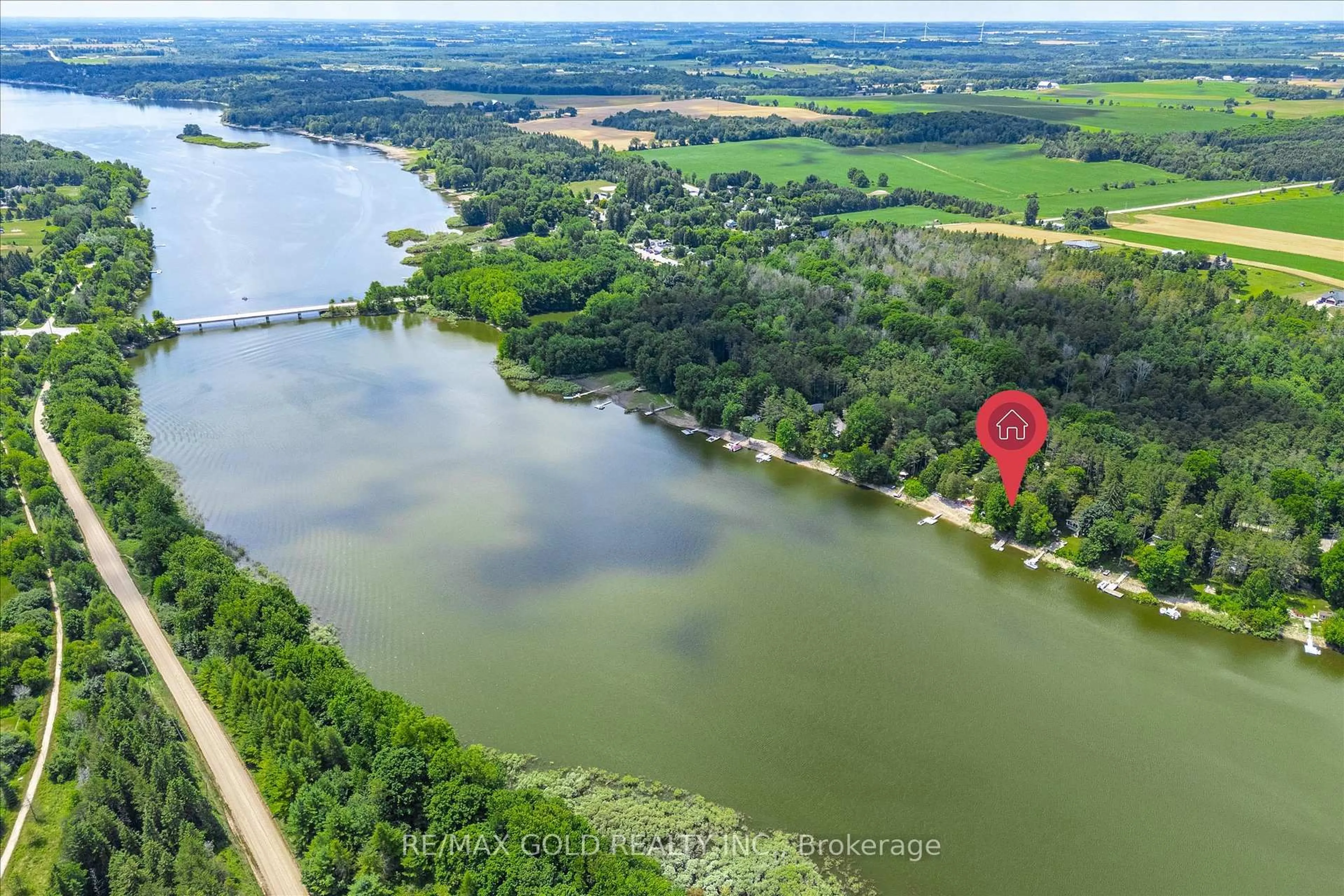 A pic from outside/outdoor area/front of a property/back of a property/a pic from drone, water/lake/river/ocean view for 1015 Tenth St, Centre Wellington Ontario N0B 1J0