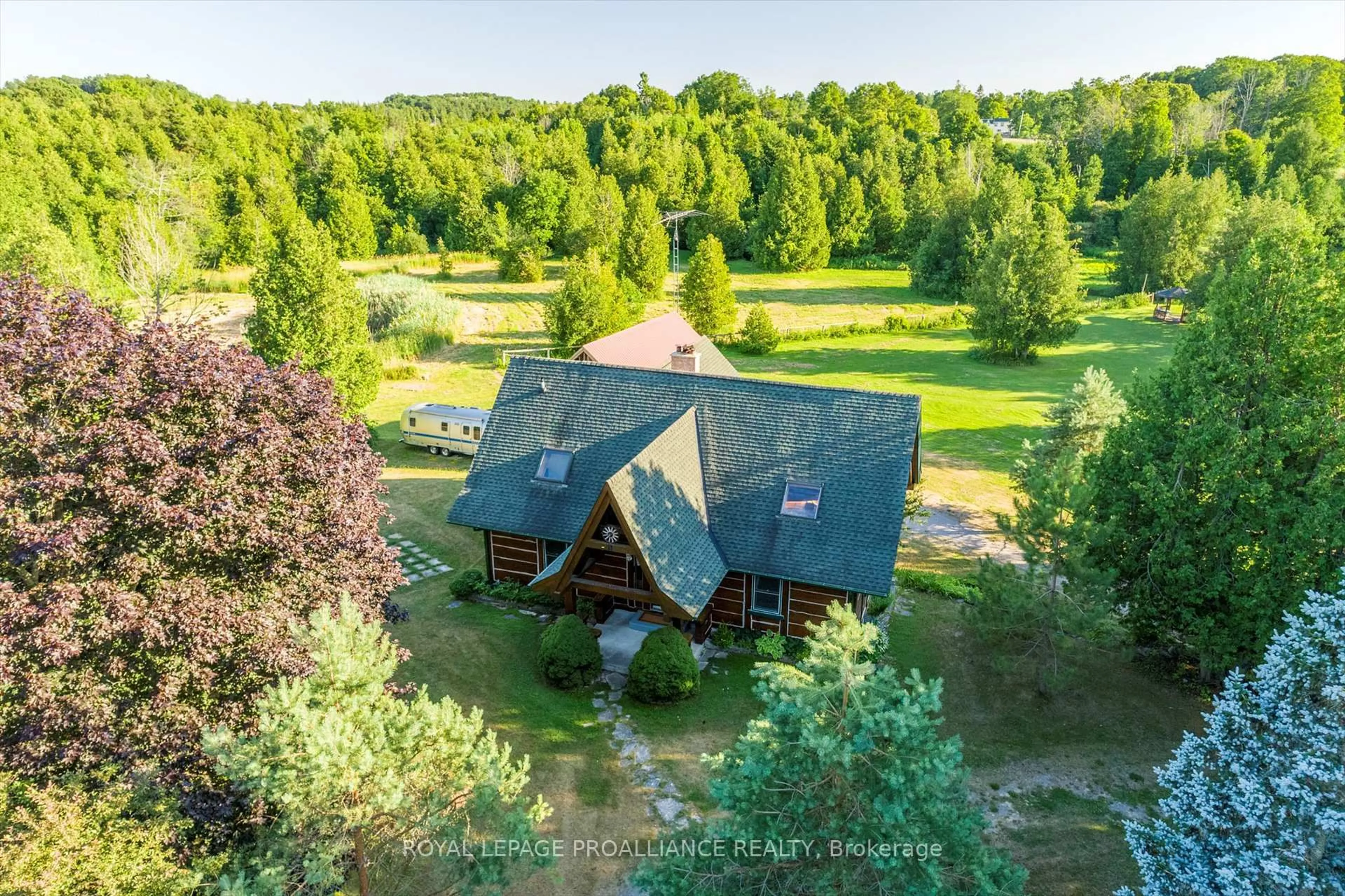 A pic from outside/outdoor area/front of a property/back of a property/a pic from drone, unknown for 153 Boeve Lane, Alnwick/Haldimand Ontario K0K 2G0
