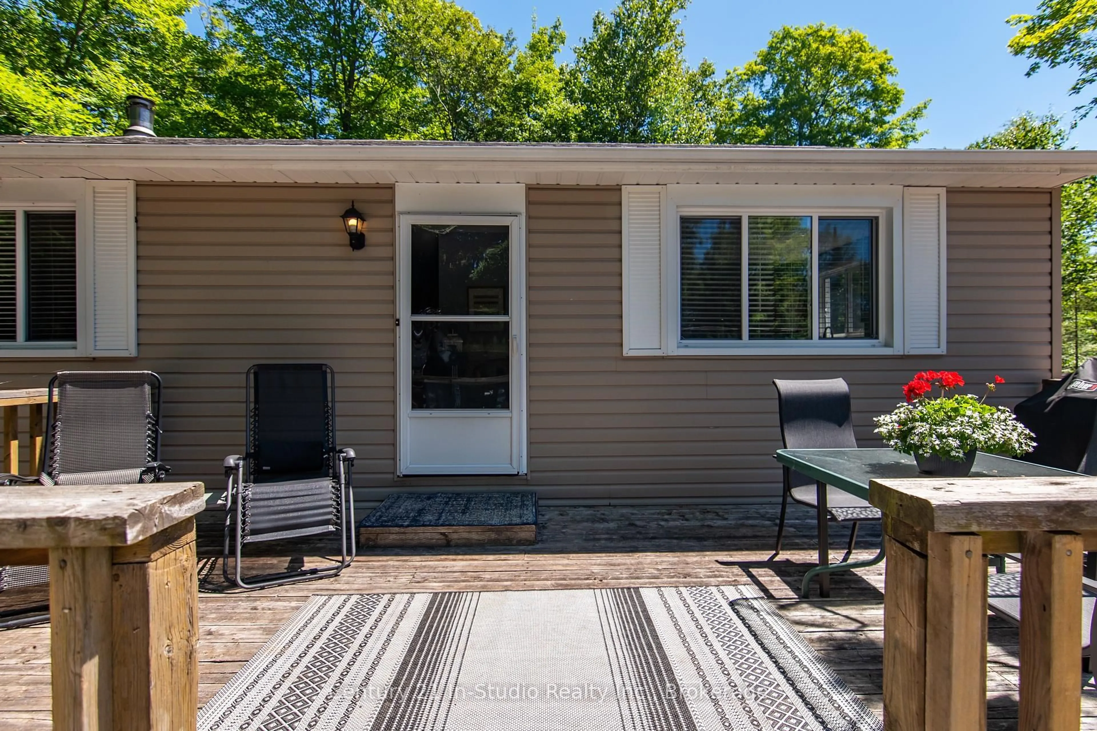 Patio, unknown for 25 Emerson Ave, South Bruce Peninsula Ontario N0H 2G0