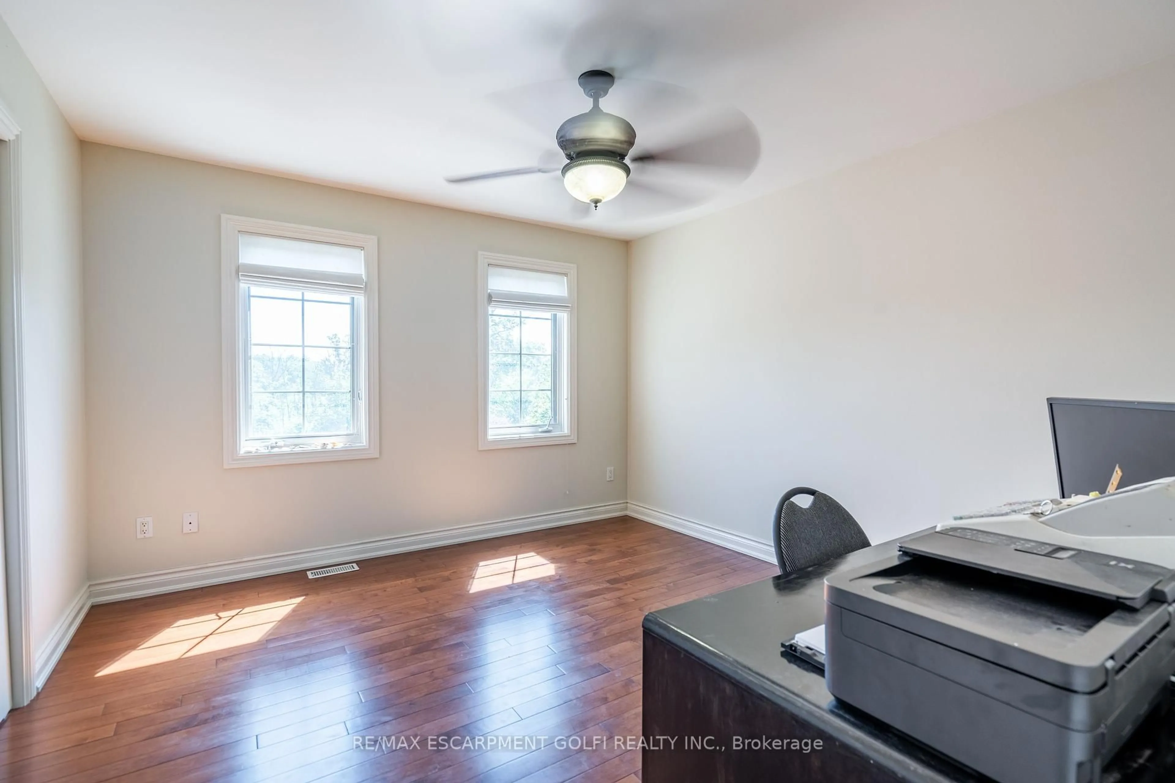 A pic of a room for 2600 Maple St, Pelham Ontario L0S 1C0