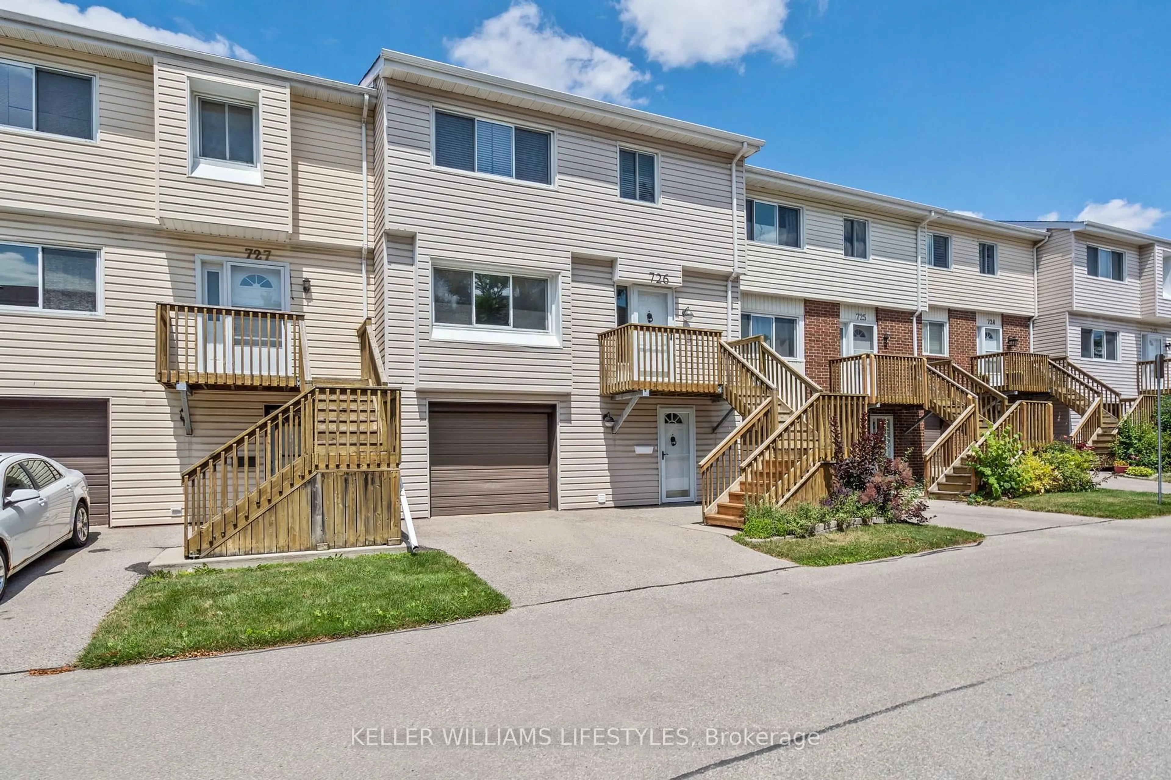 Unknown for 726 Wilkins St, London South Ontario N6C 4Z9