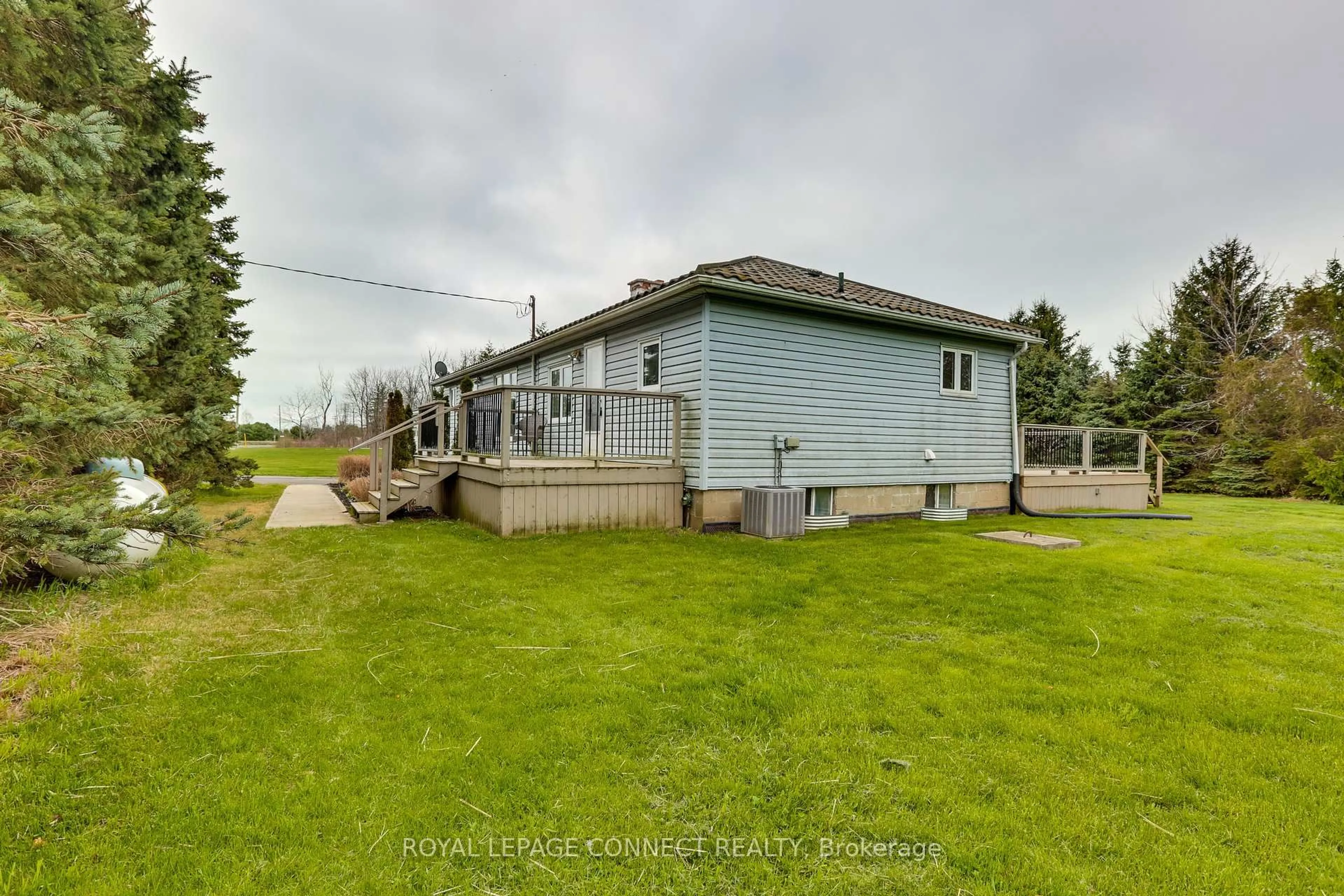 A pic from outside/outdoor area/front of a property/back of a property/a pic from drone, water/lake/river/ocean view for 35383 LAKE Line, Southwold Ontario N5L 1J1