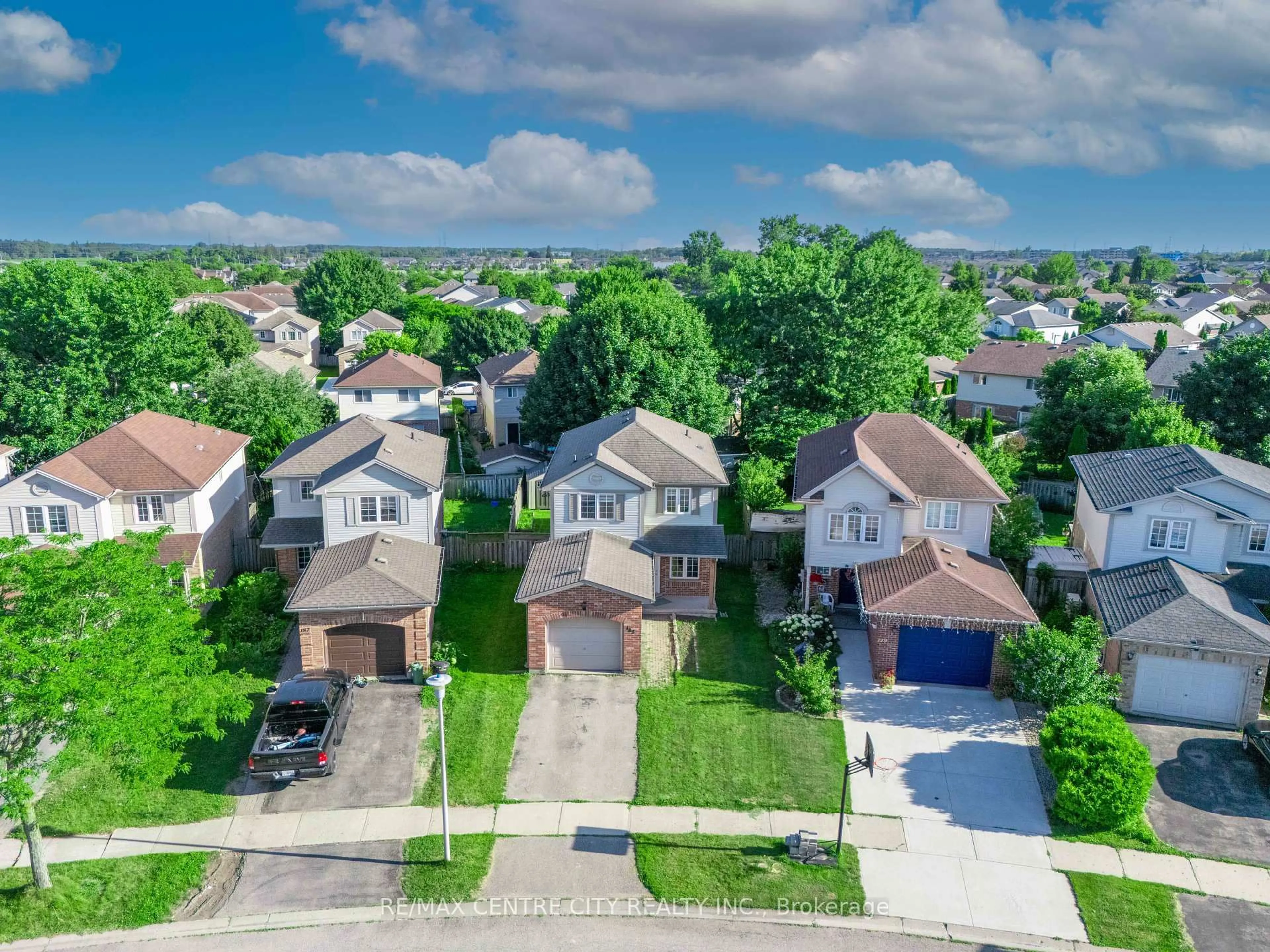 A pic from outside/outdoor area/front of a property/back of a property/a pic from drone, street for 183 EMERALD Rd, London South Ontario N6M 1J3