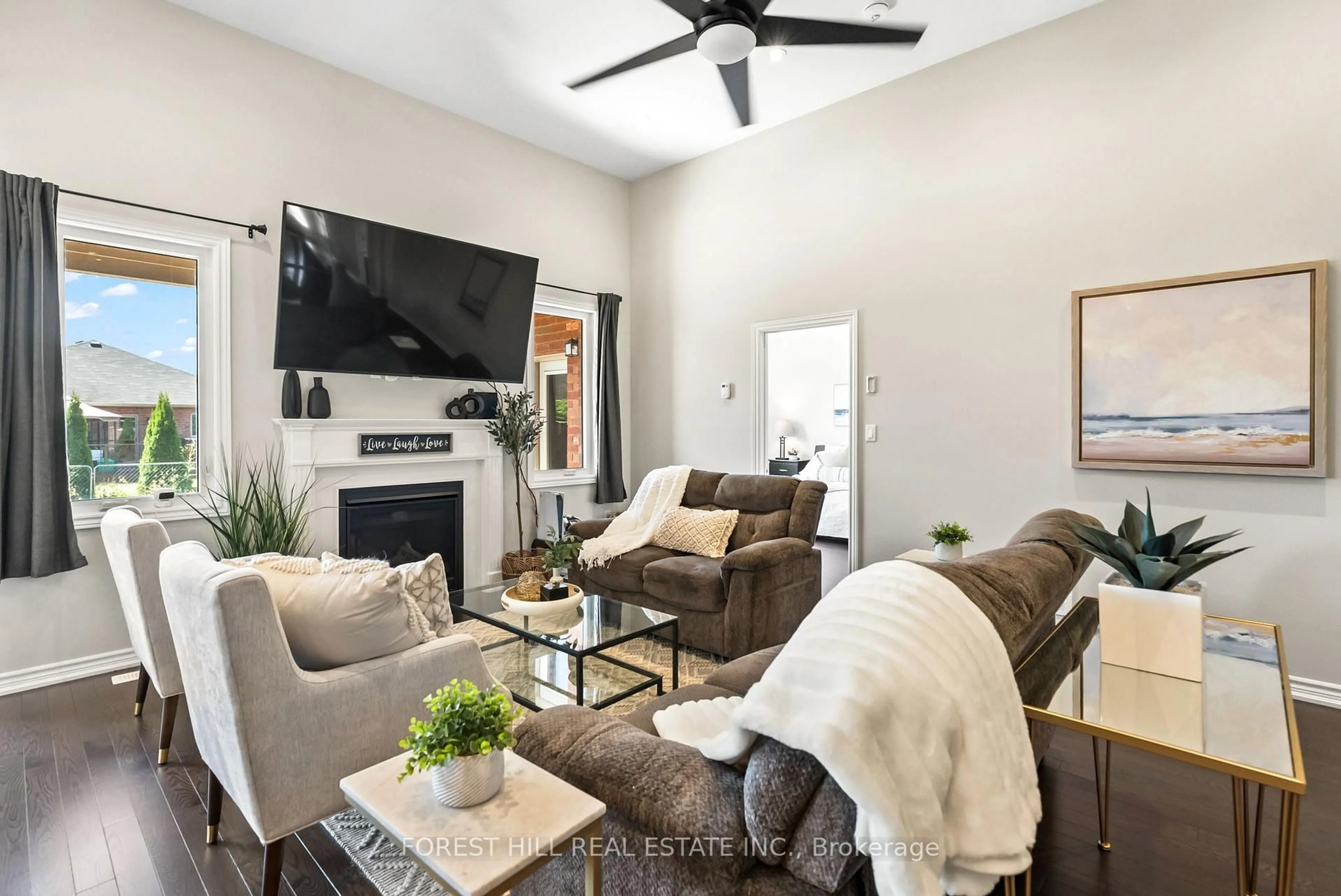 Living room with furniture, unknown for 15 Lords Dr, Trent Hills Ontario K0L 1Y0