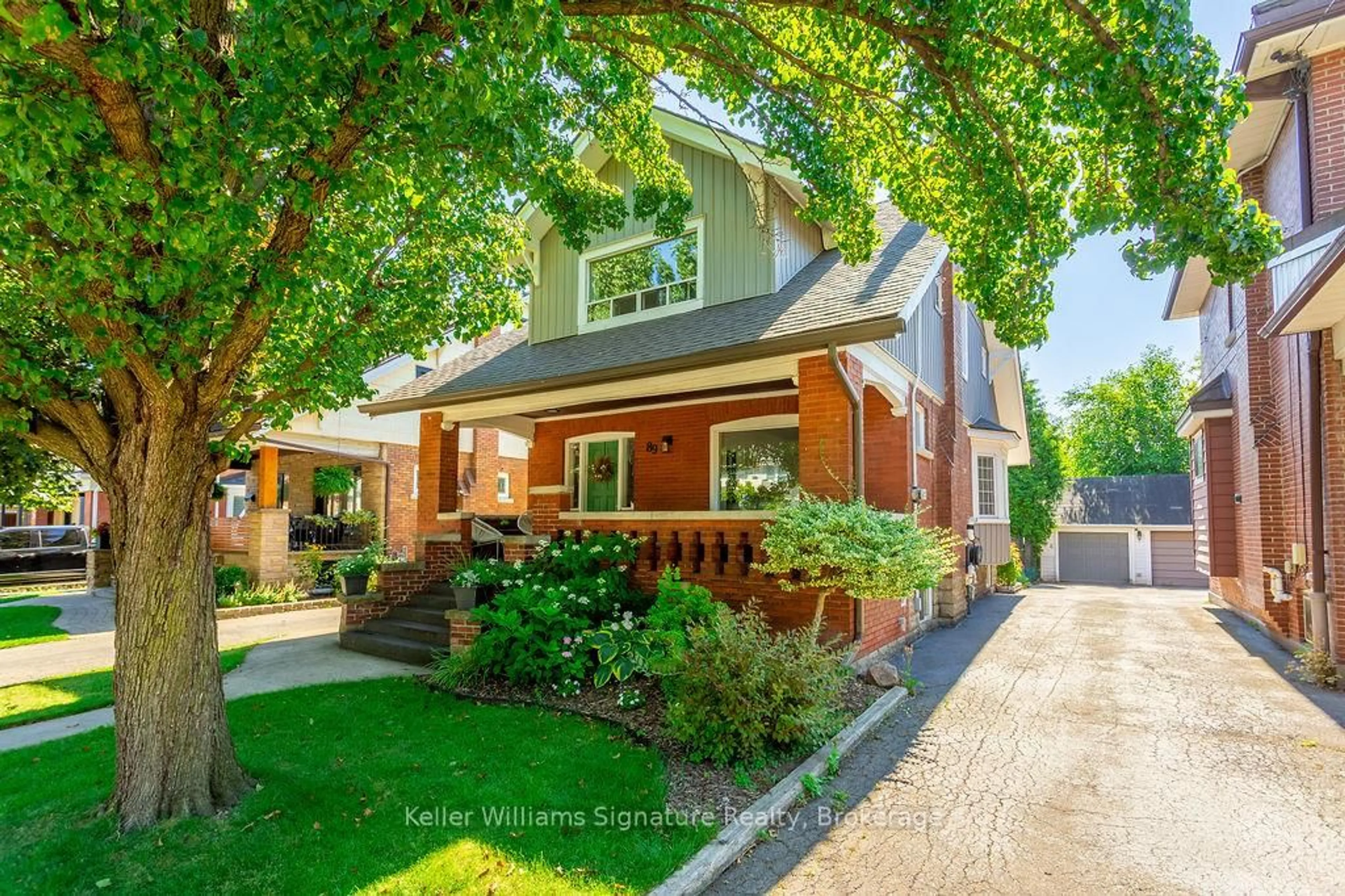 Home with brick exterior material, street for 89 Kensington Ave, Hamilton Ontario L8M 3H1