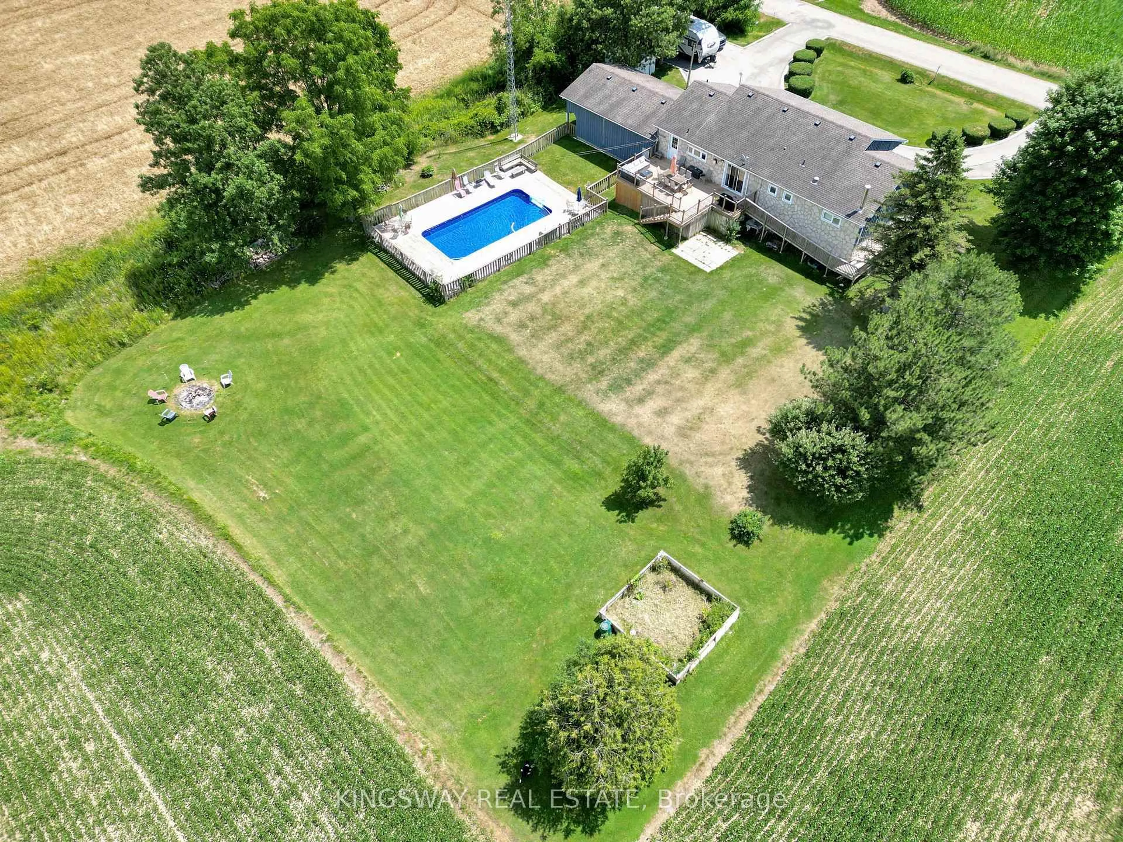 A pic from outside/outdoor area/front of a property/back of a property/a pic from drone, unknown for 2529 Norman Rd, Hamilton Ontario N0B 1L0