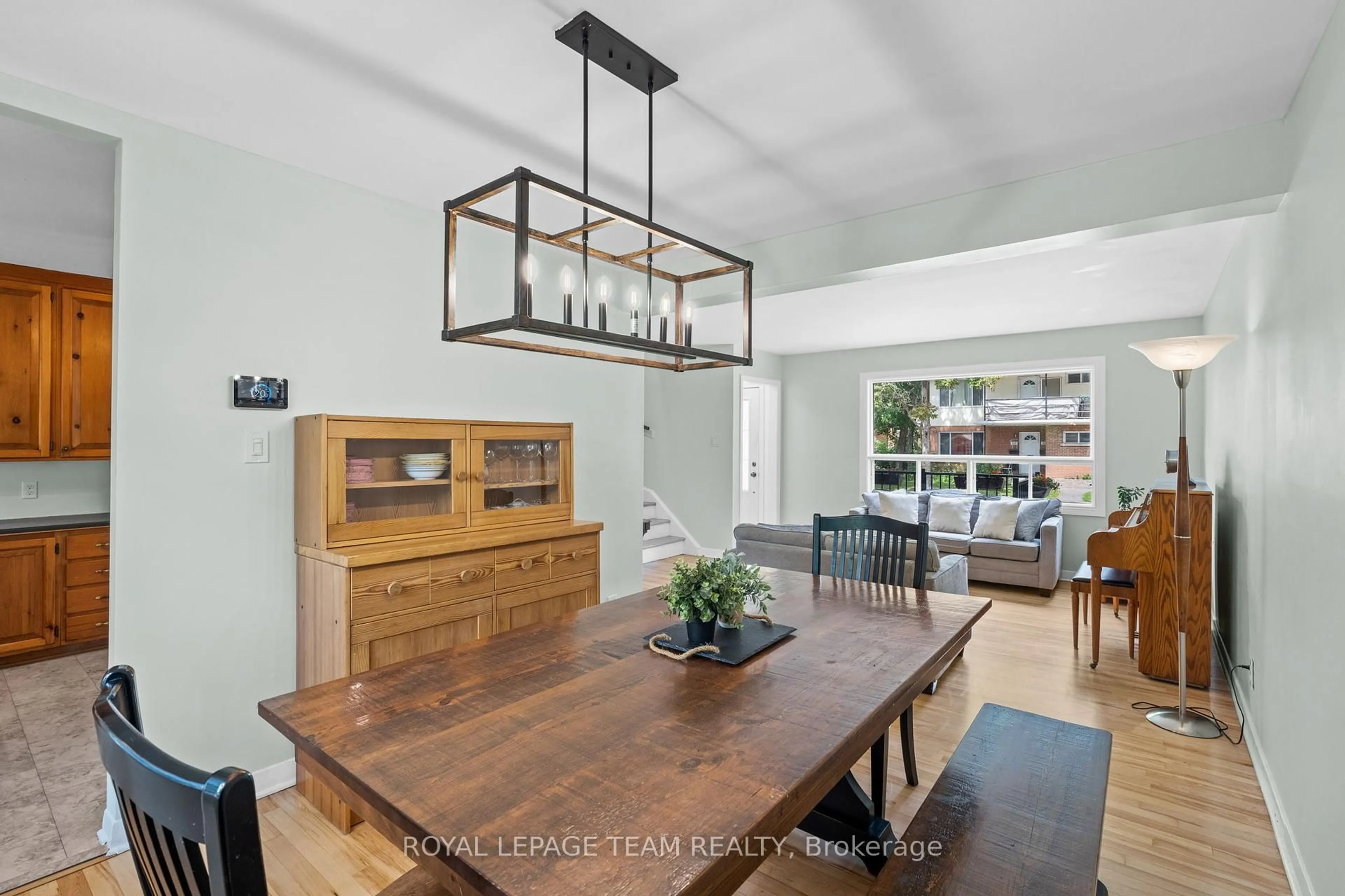 Dining room, unknown for 334 Queen Mary St, Ottawa Ontario K1K 1W9