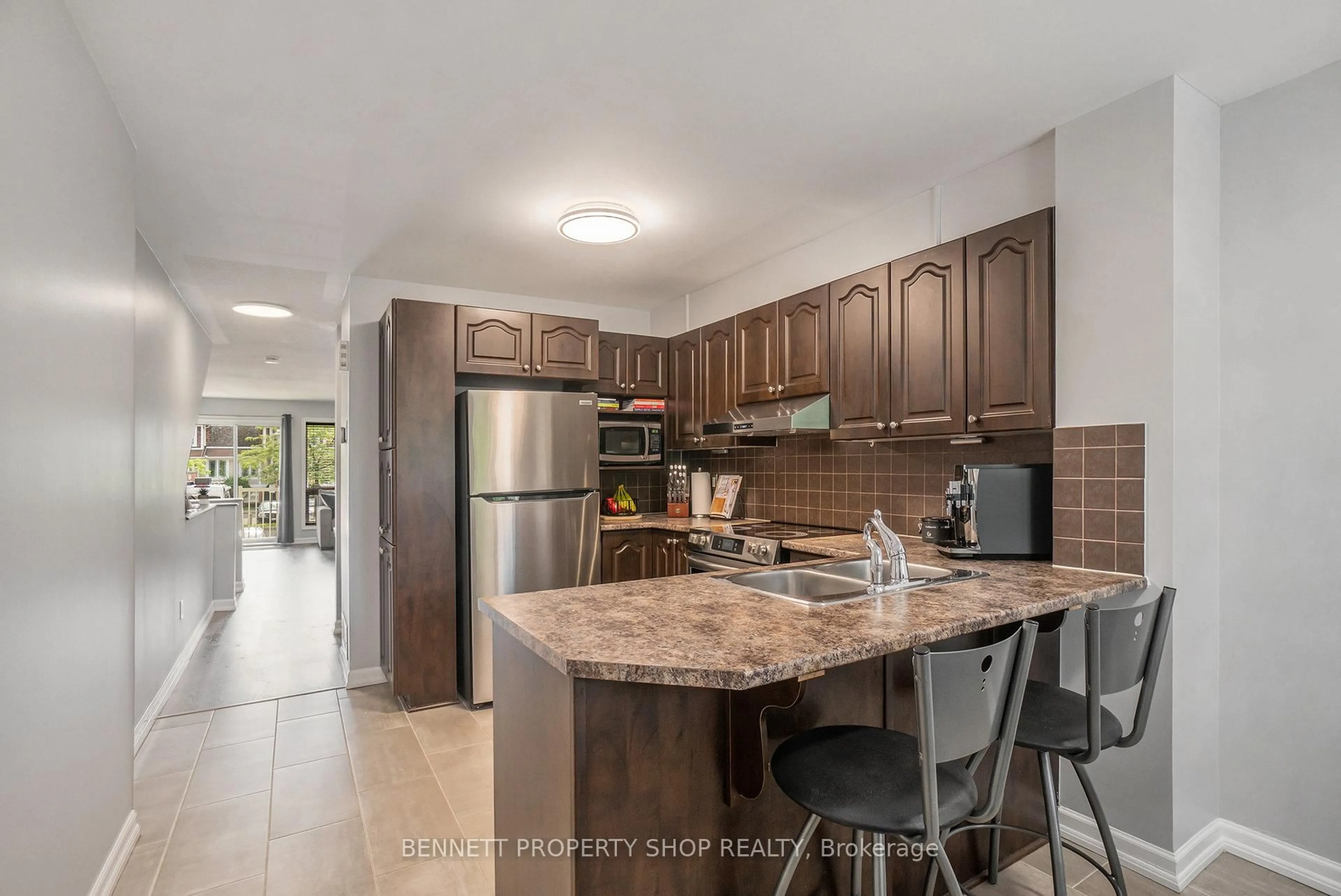 Open concept kitchen, unknown for 631 Louis Toscano Dr #58, Ottawa Ontario K4A 0B7