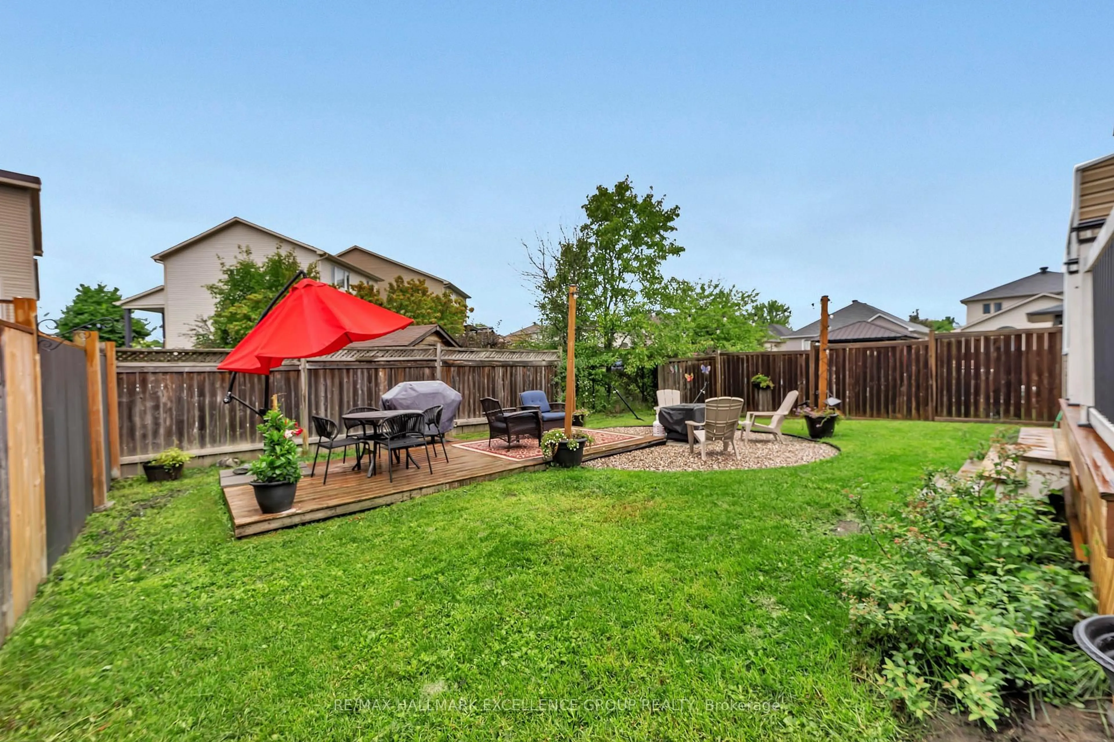 Patio, street for 1006 DOCTEUR CORBEIL Blvd, Clarence-Rockland Ontario K4K 0E9