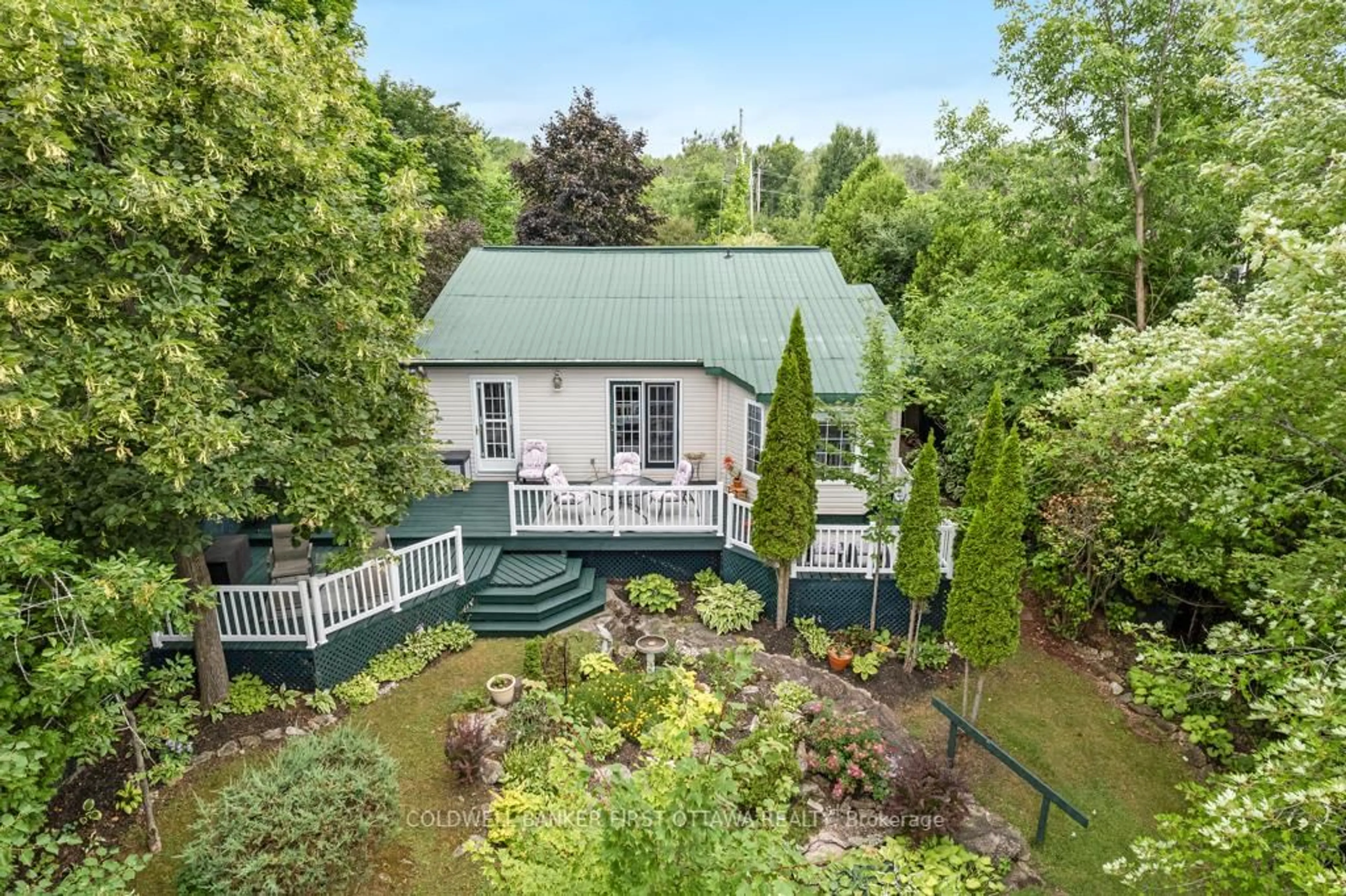 A pic from outside/outdoor area/front of a property/back of a property/a pic from drone, unknown for 160 McVeety Rd, Perth Ontario K7H 3C7
