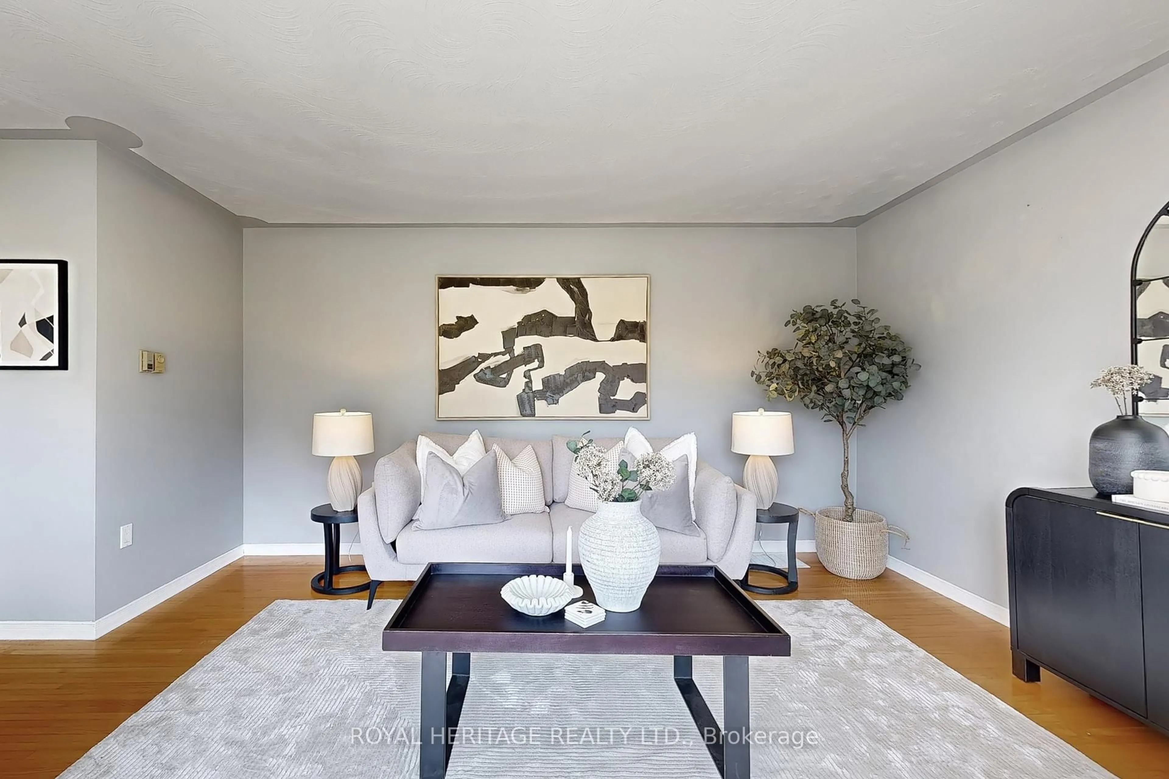 Living room with furniture, unknown for 1461 County 10 Rd, Cavan Monaghan Ontario L0A 1C0