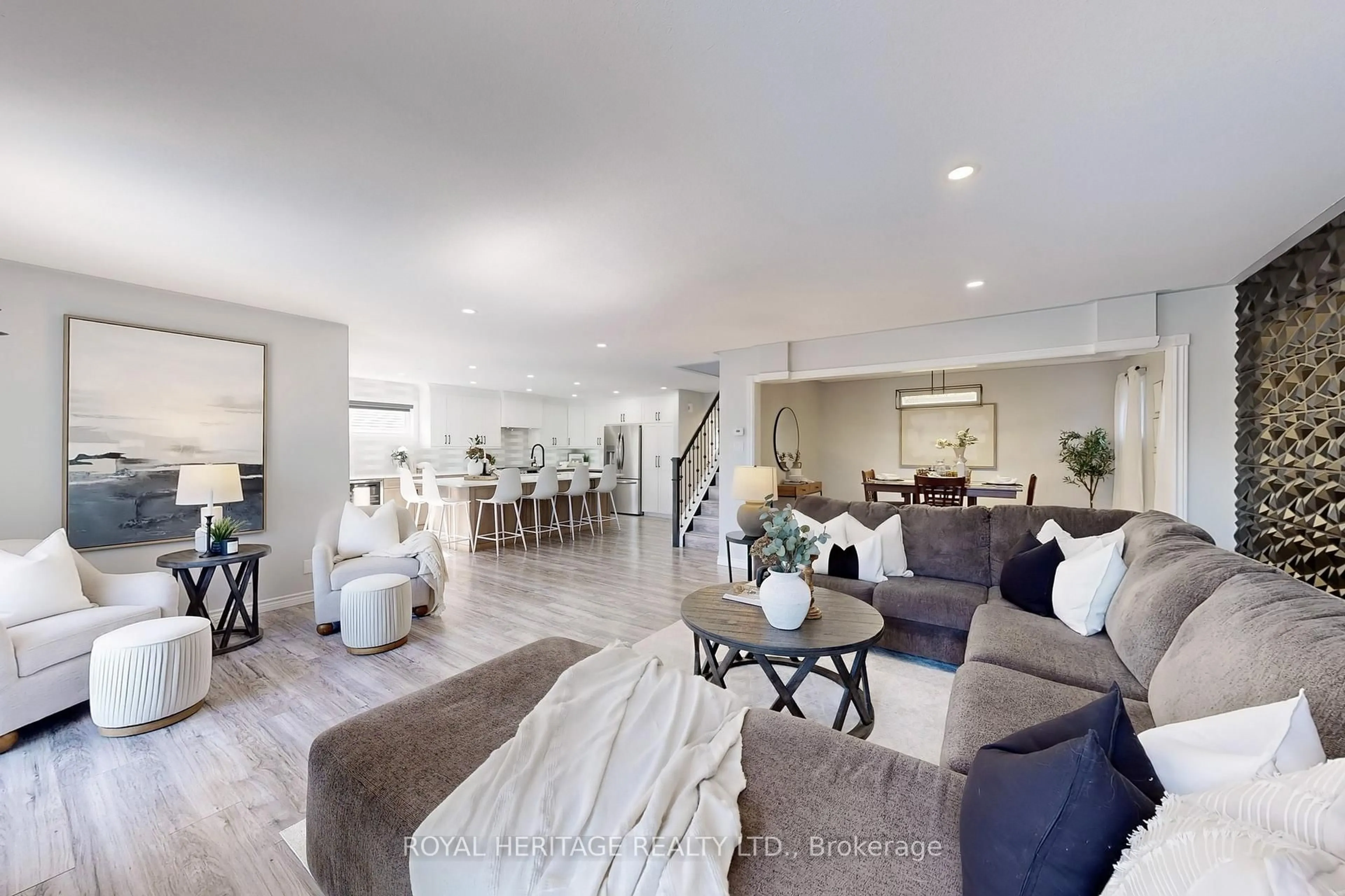Living room with furniture, unknown for 1749 Keppler Cres, Peterborough West Ontario K9K 2P1