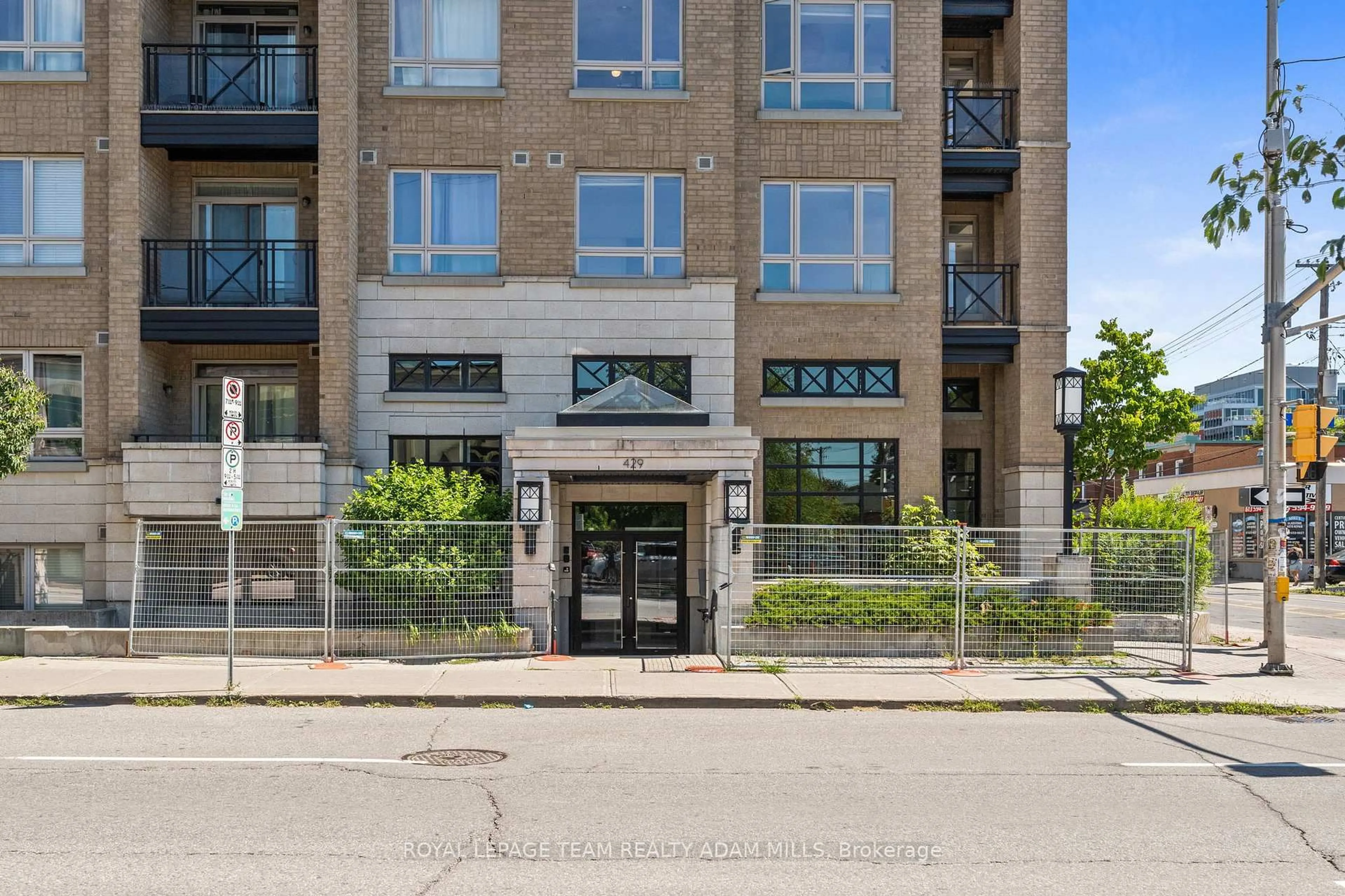 Unknown for 429 Kent St #408, Ottawa Ontario K2P 1B5