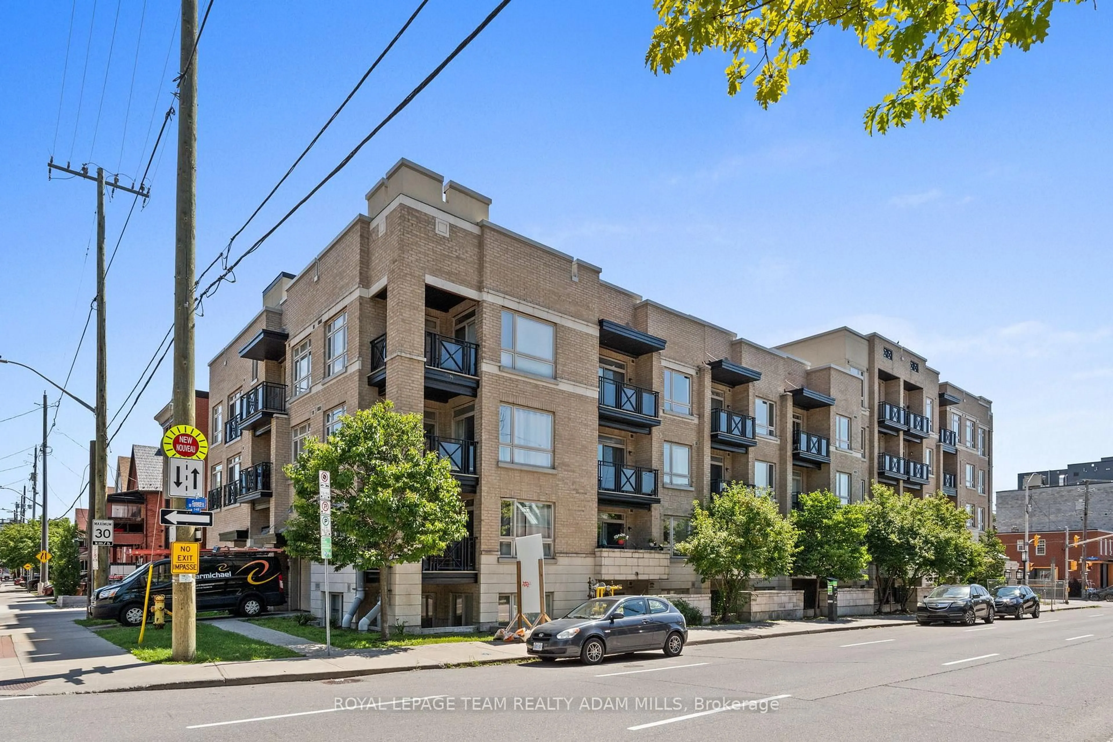 Unknown for 429 Kent St #408, Ottawa Ontario K2P 1B5