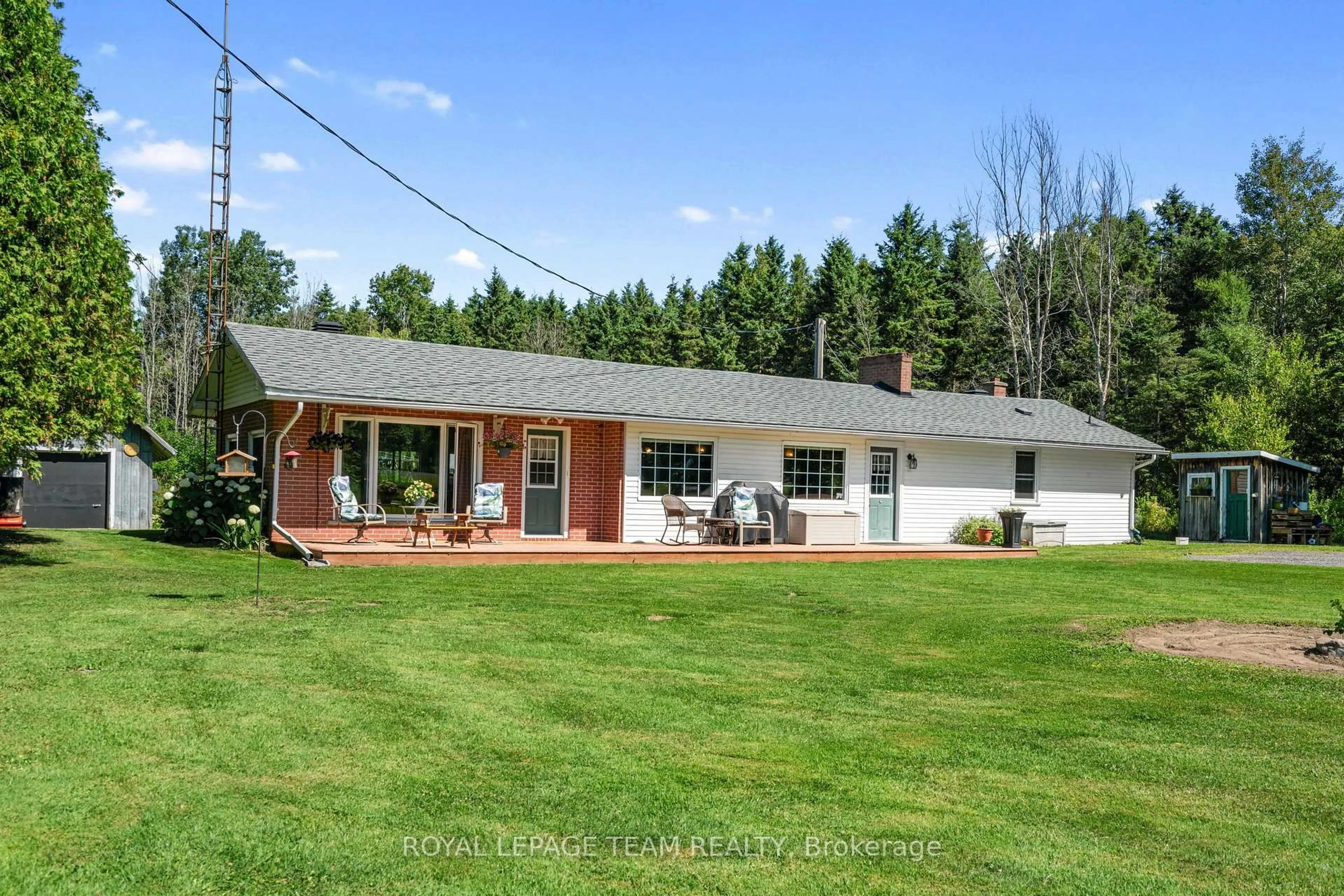 A pic from outside/outdoor area/front of a property/back of a property/a pic from drone, unknown for 12135 County Road 2 Rd, South Dundas Ontario K0C 1X0