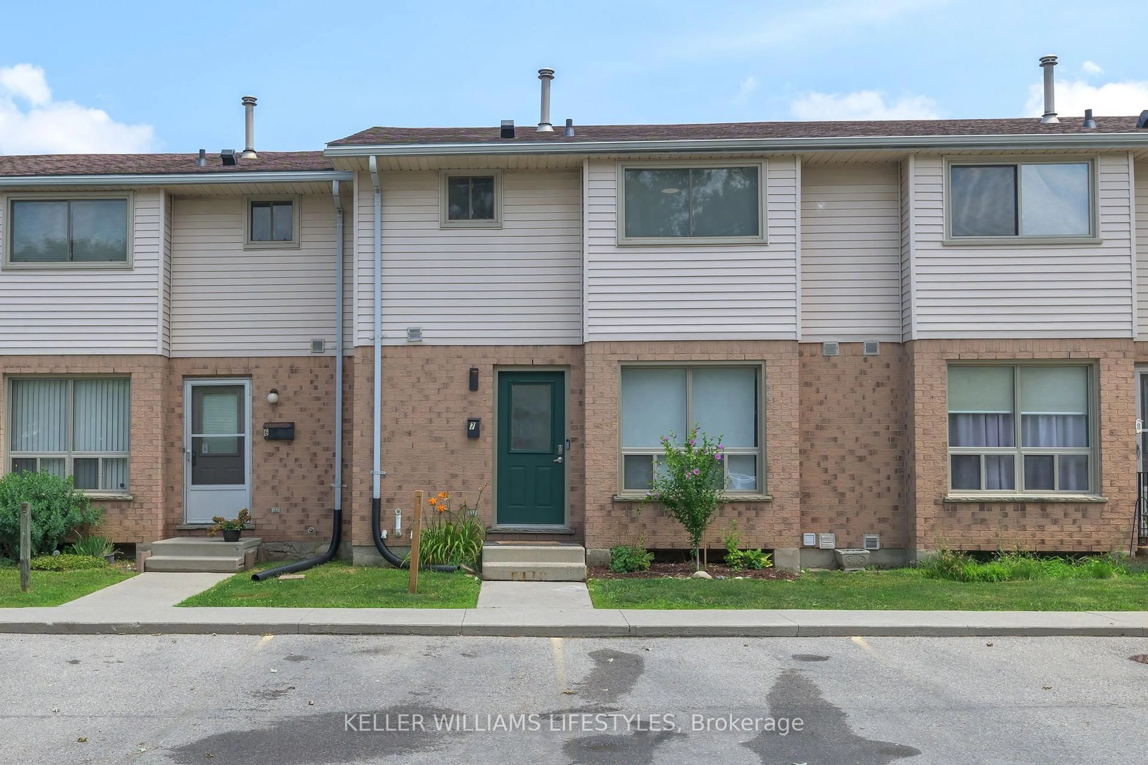 Home with brick exterior material, street for 126 Belmont Dr #7, London South Ontario N6J 4W1