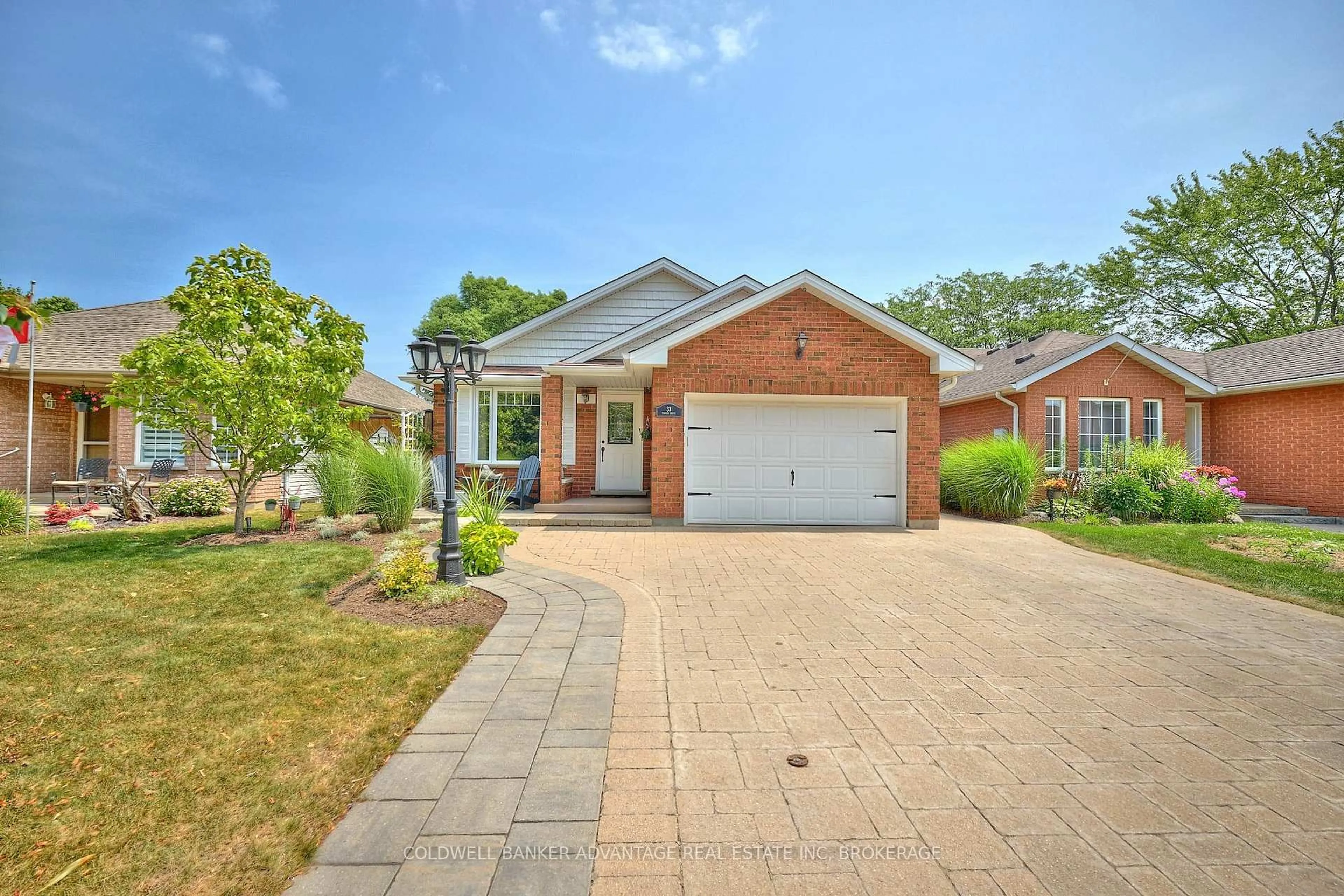 Home with brick exterior material, street for 33 Tanner Dr, Pelham Ontario L0S 1E4