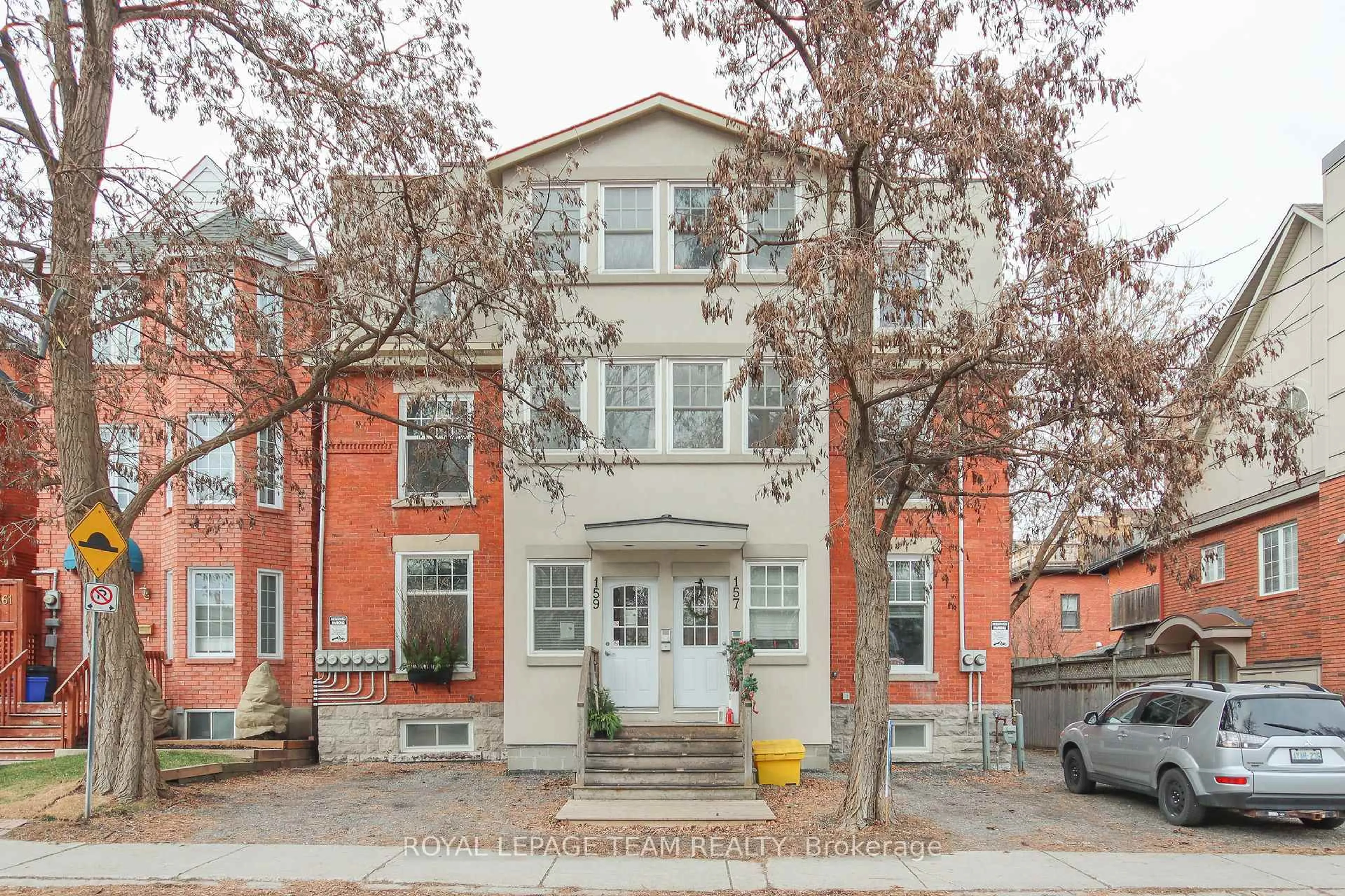 Home with brick exterior material, street for 159 Frank St, Ottawa Ontario K2P 0X4