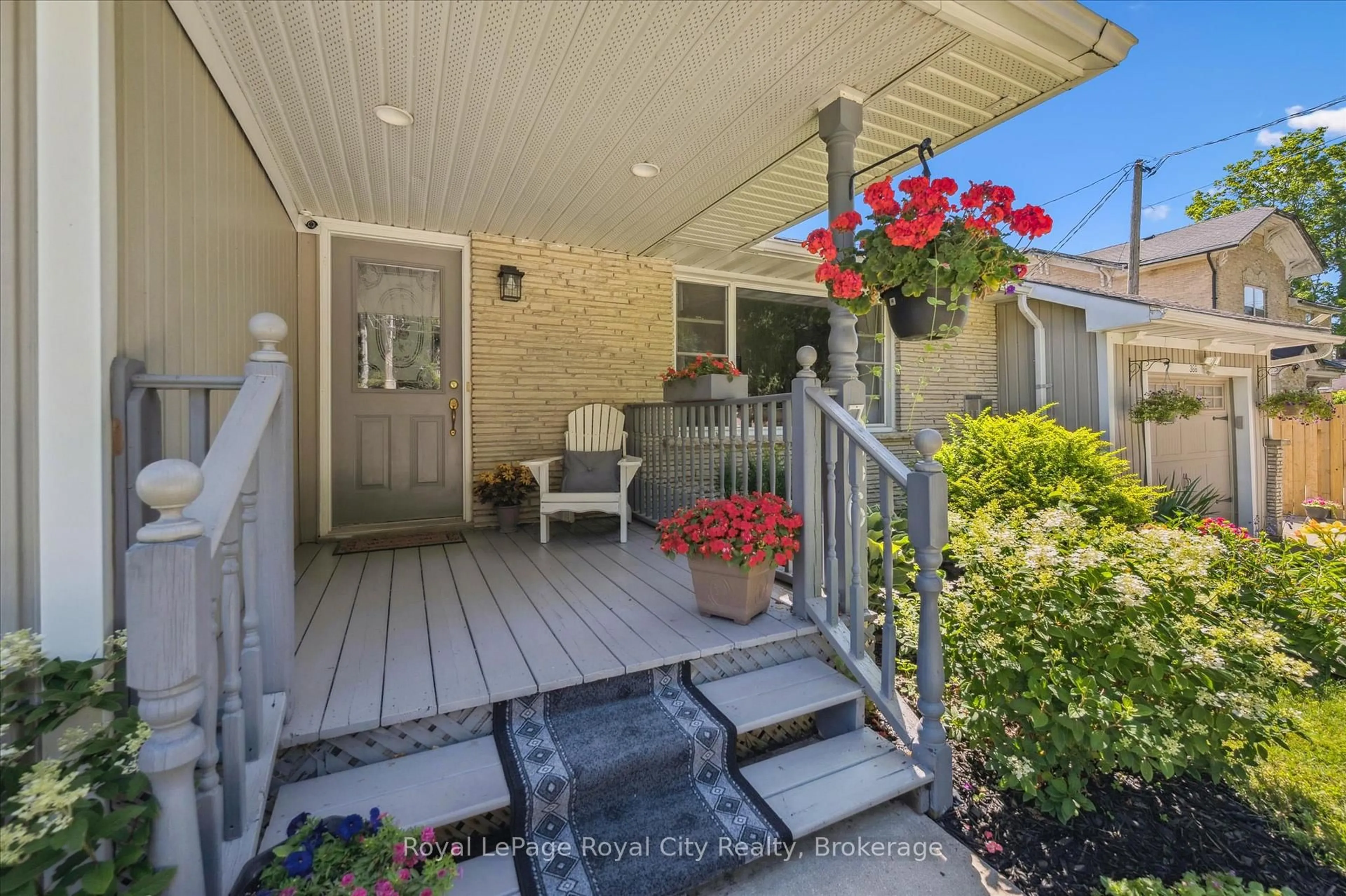 Unknown for 366 Peel St, Wellington North Ontario N0G 2L3
