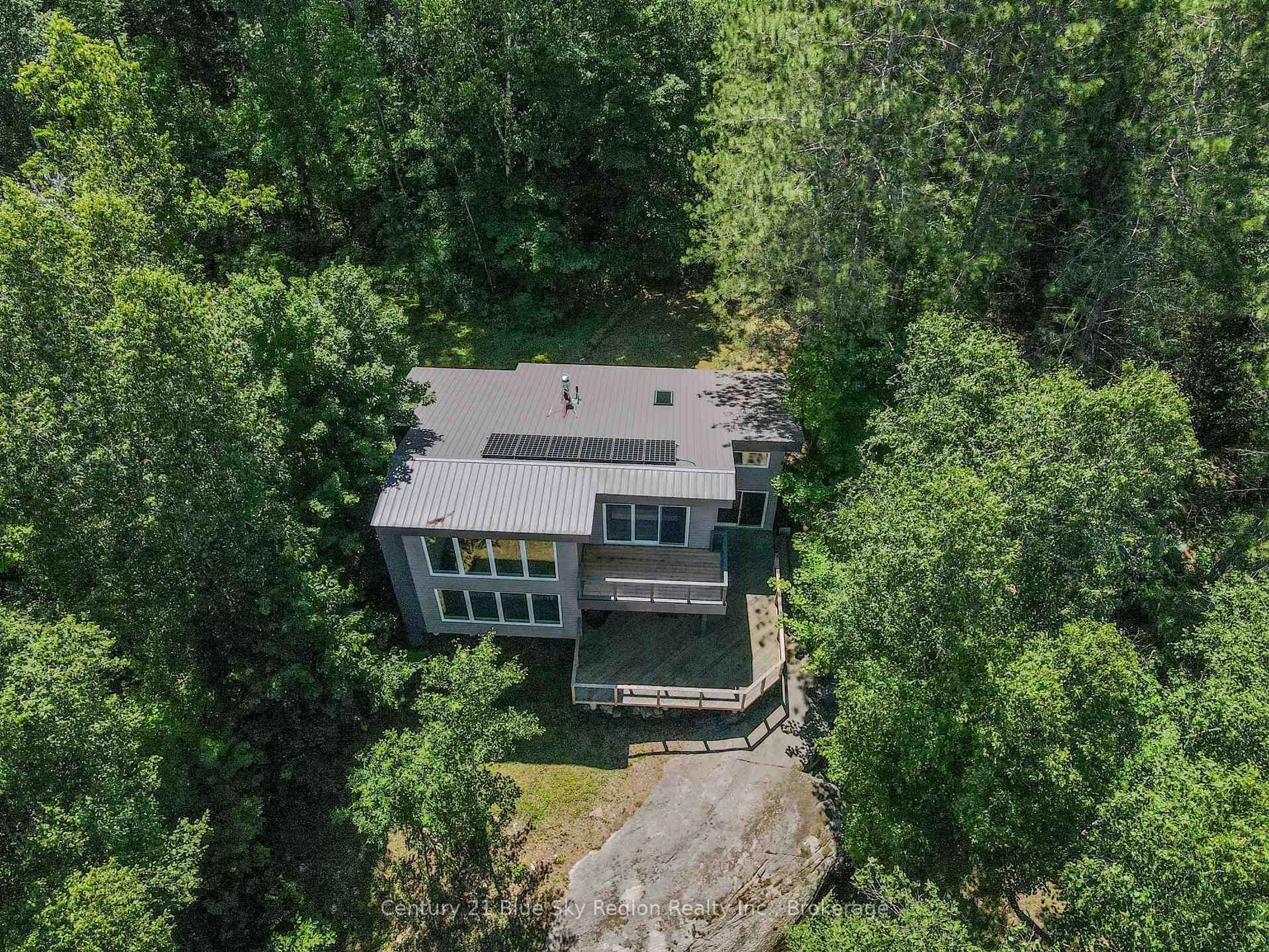 A pic from outside/outdoor area/front of a property/back of a property/a pic from drone, unknown for 21 Jack's Lake, Parry Sound Remote Area Ontario P0H 1N0
