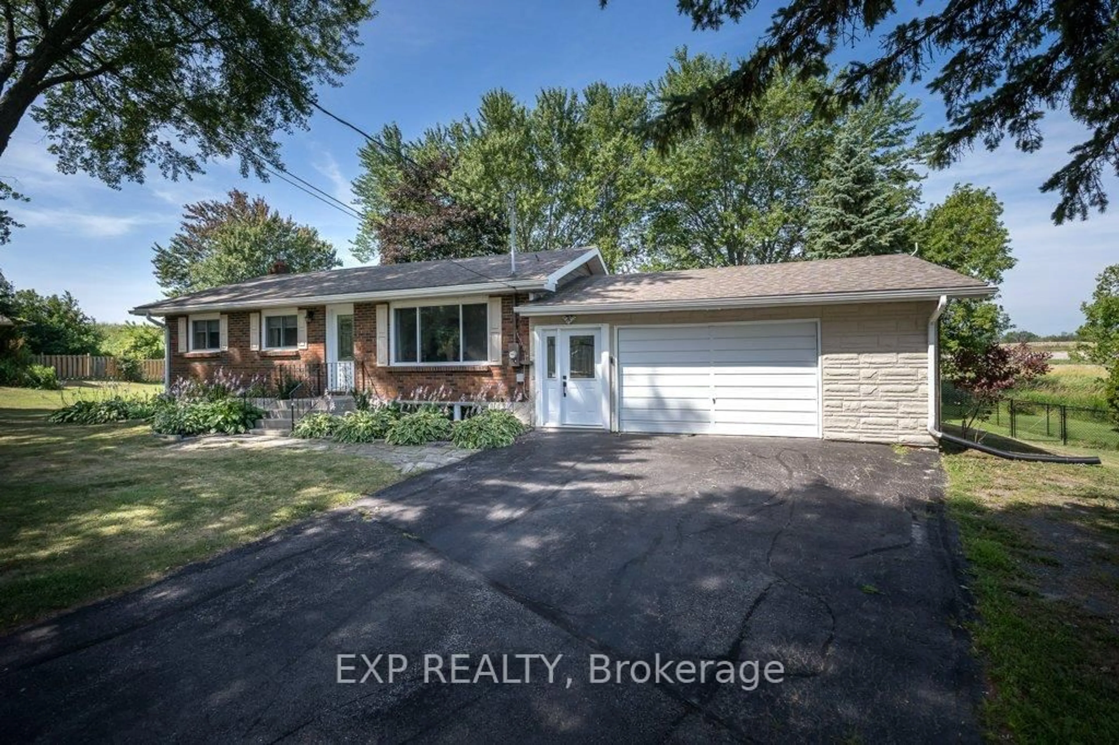 A pic from outside/outdoor area/front of a property/back of a property/a pic from drone, street for 163 Avonlough Rd, Belleville Ontario K8N 4Z2