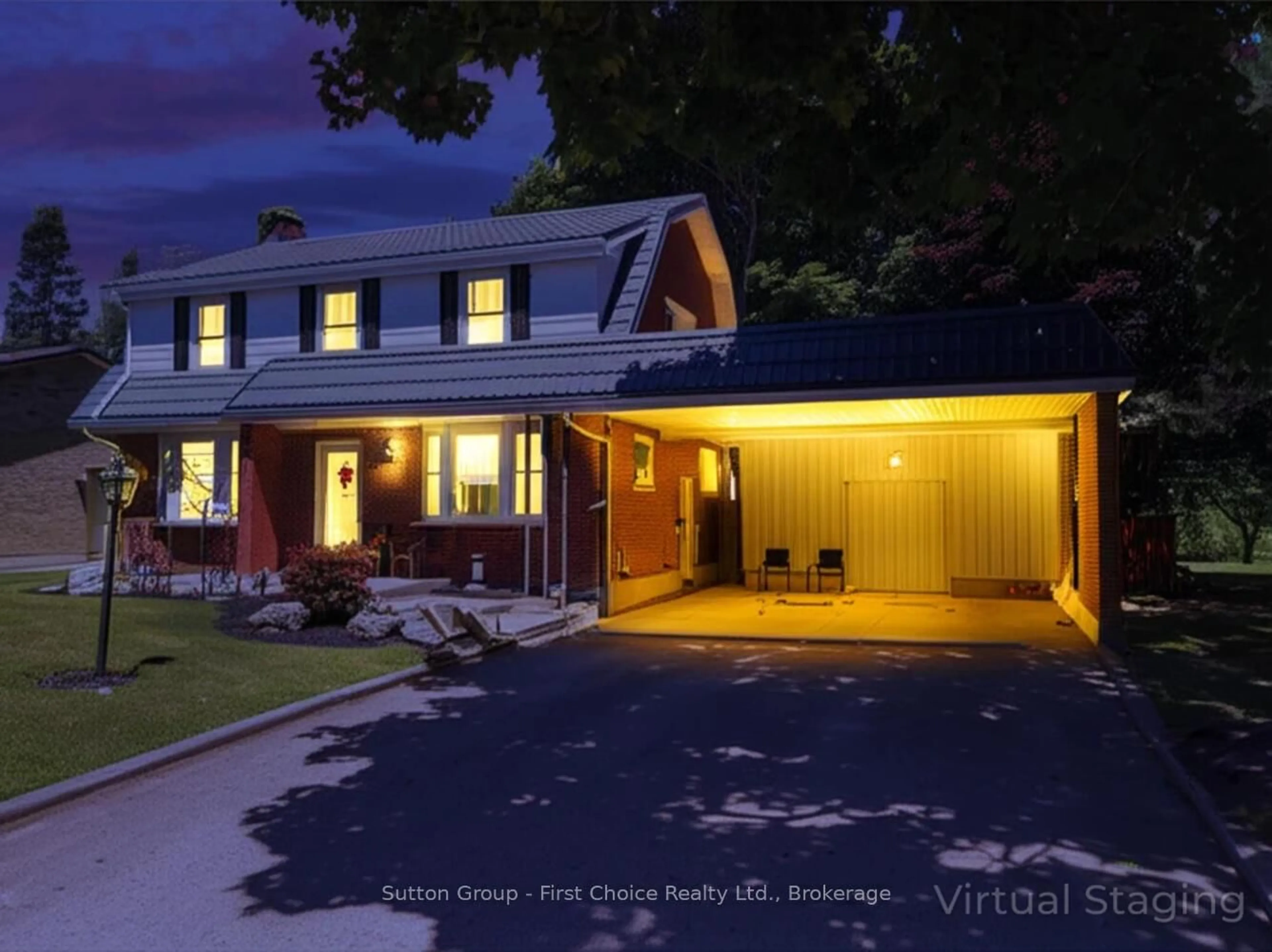 Home with vinyl exterior material, street for 270 Devon St, Stratford Ontario N5A 2Z9