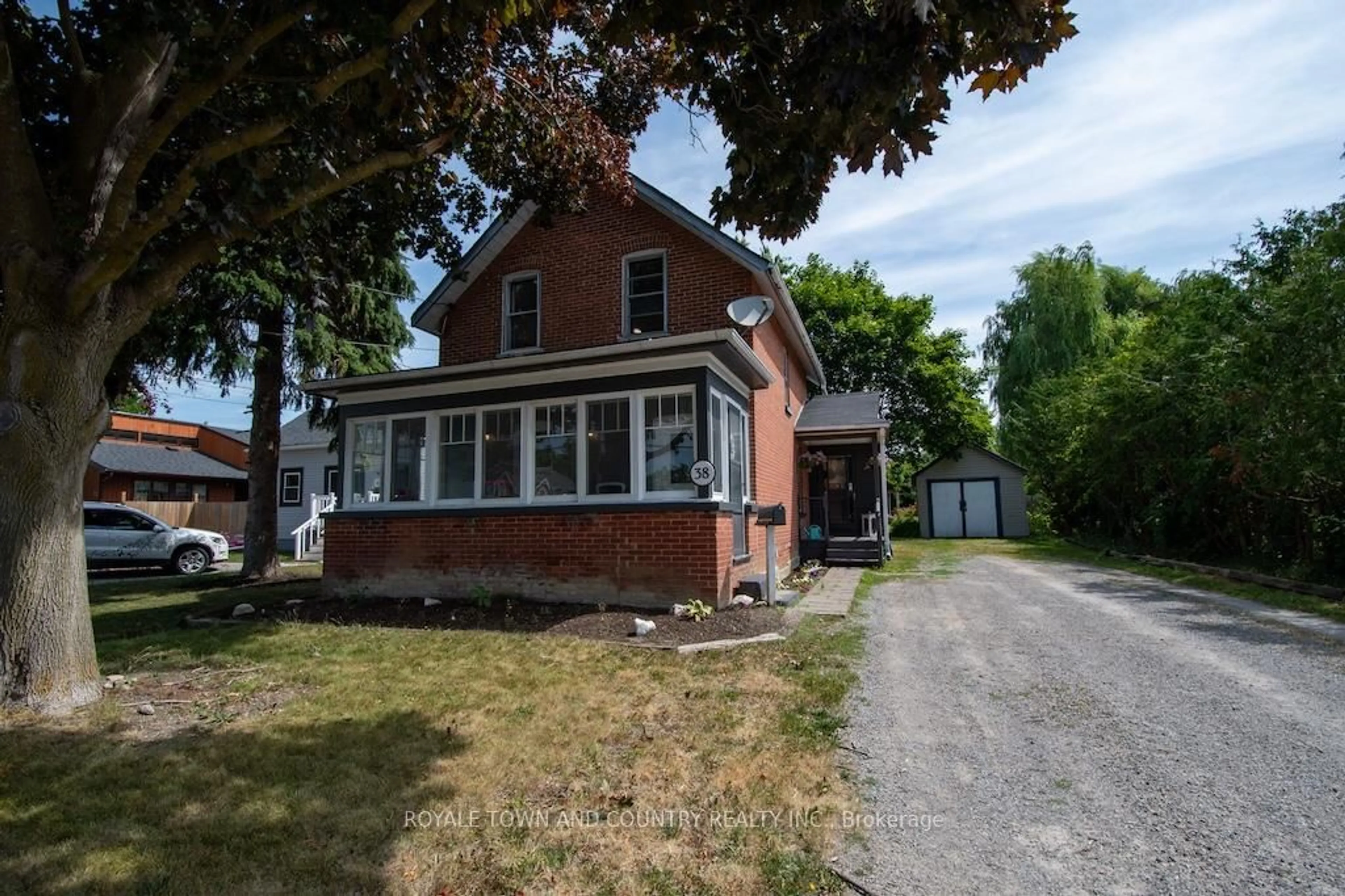 Unknown for 38 St Patrick St, Kawartha Lakes Ontario K9V 1R3