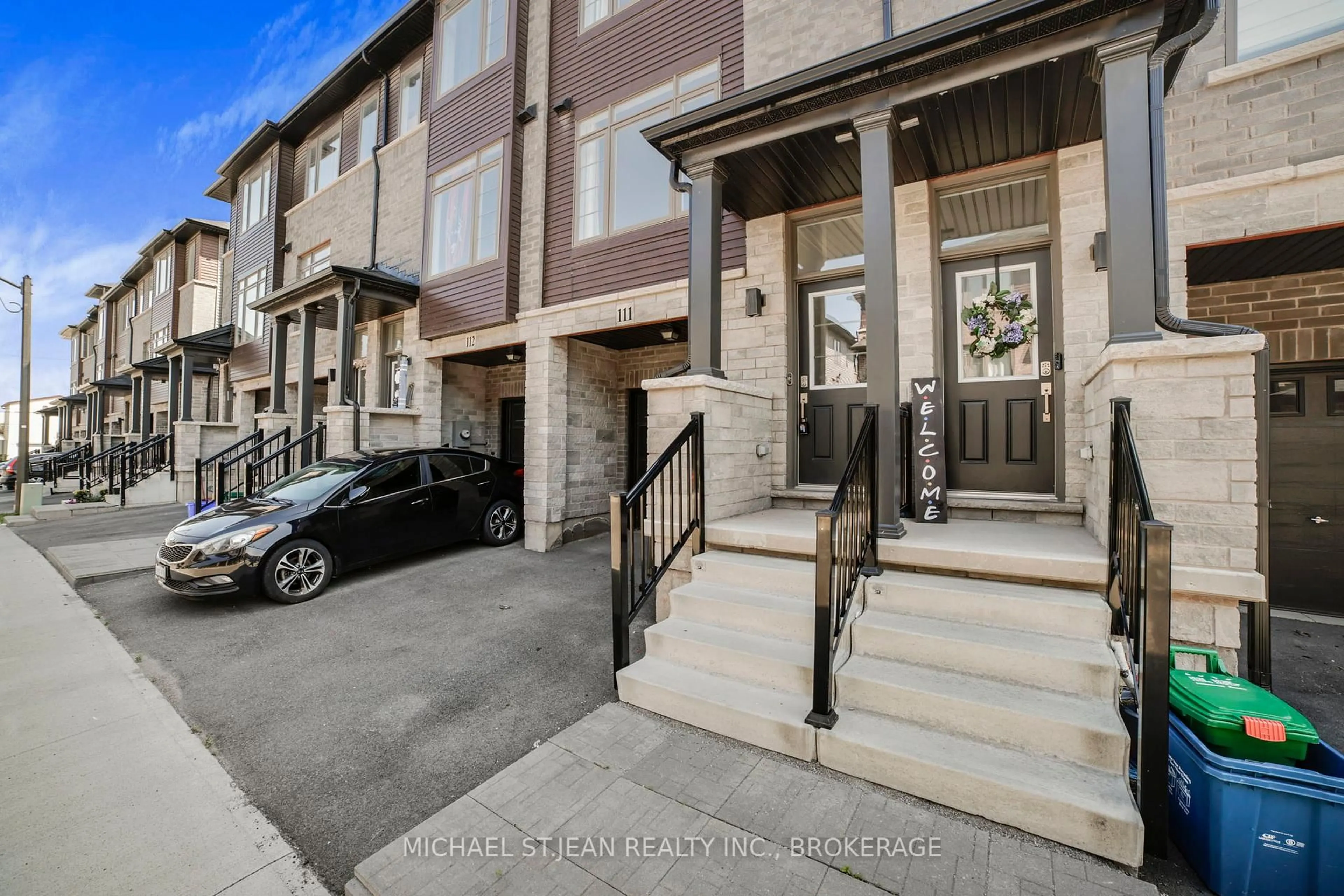 Unknown for 575 Woodward Ave #111, Hamilton Ontario L8H 0B3