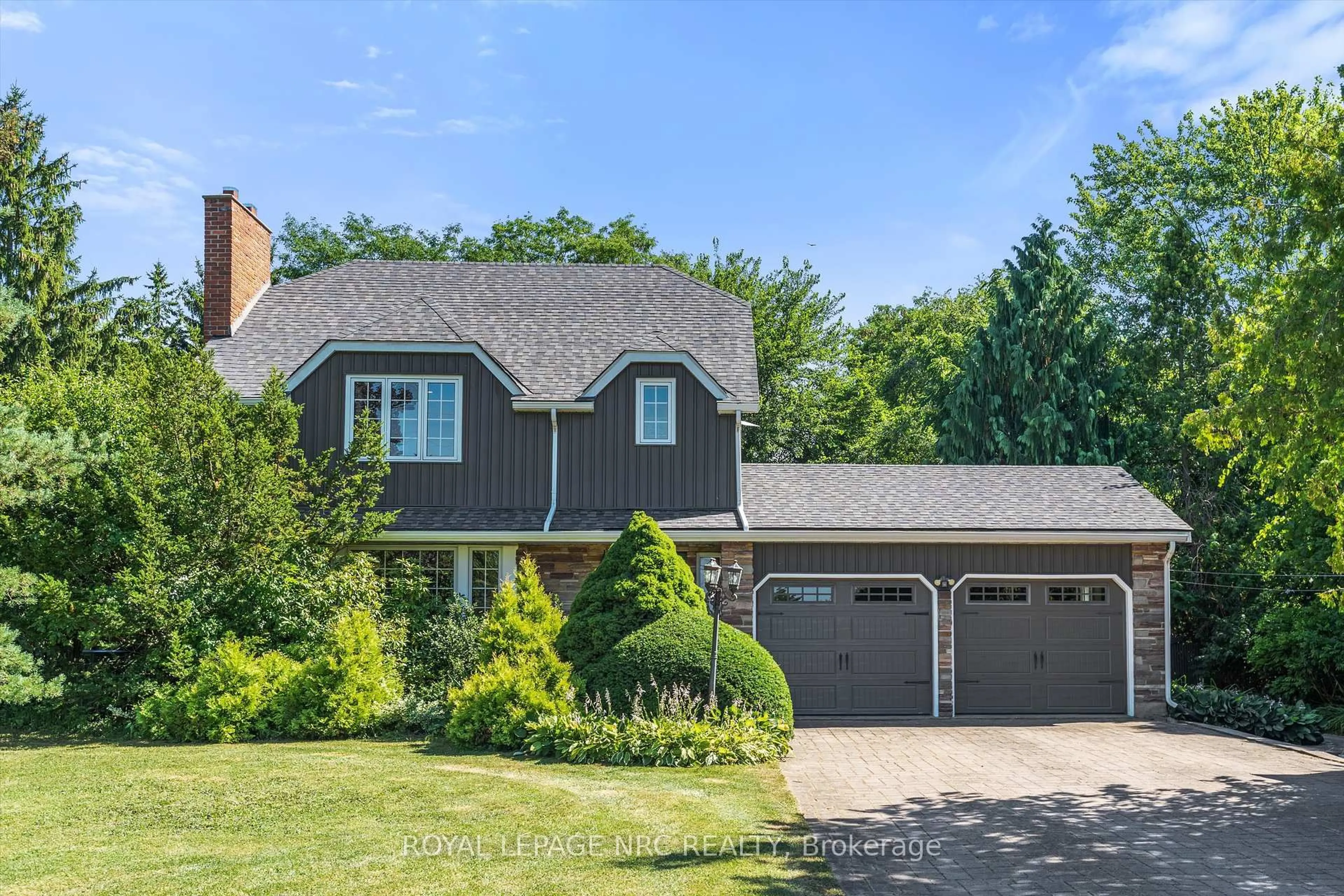 Unknown for 1458 Eighth Louth Ave, St. Catharines Ontario L2R 6P7