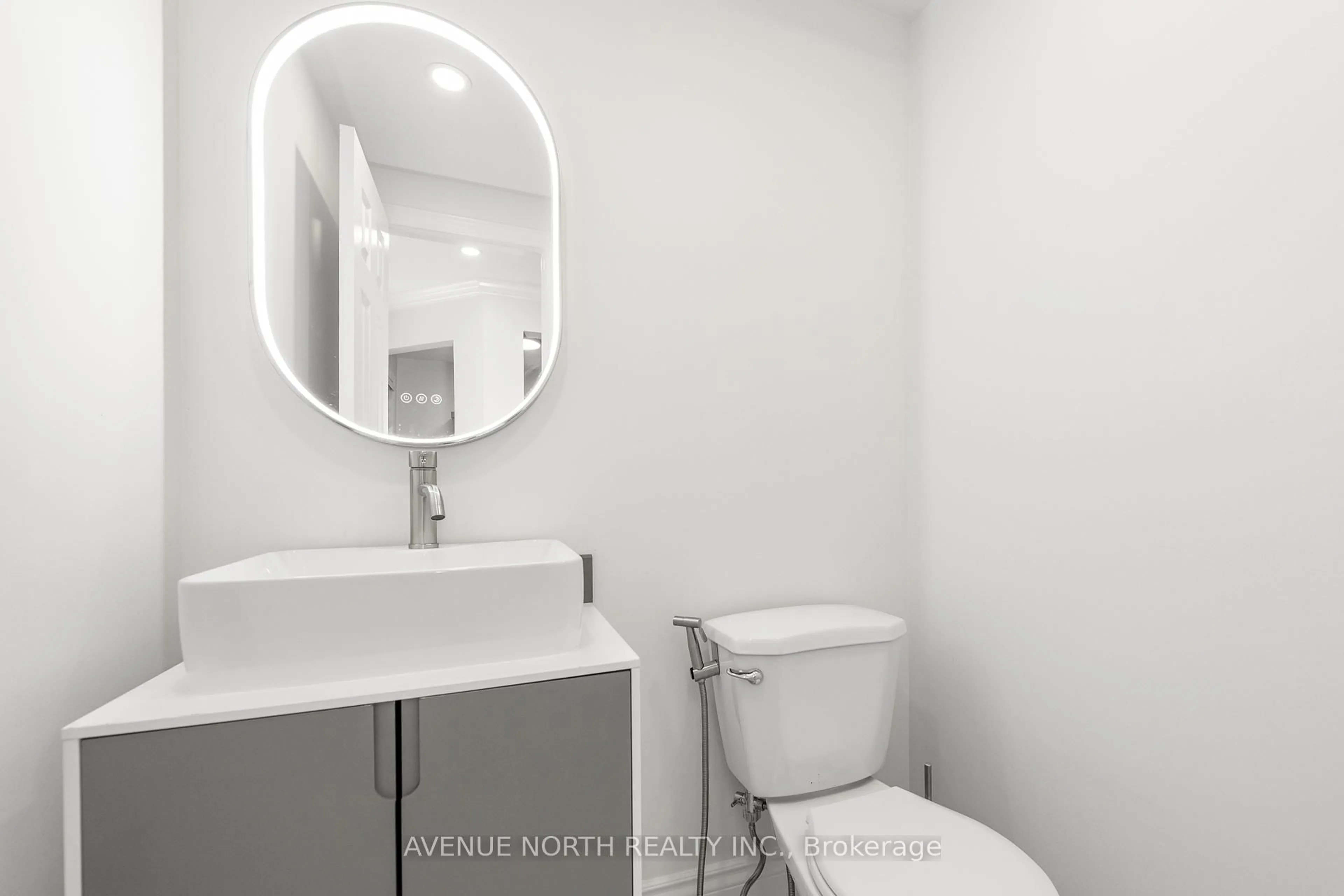 Standard bathroom, floor is not visible for 122 Woodbury Cres, Ottawa Ontario K2J 3M2