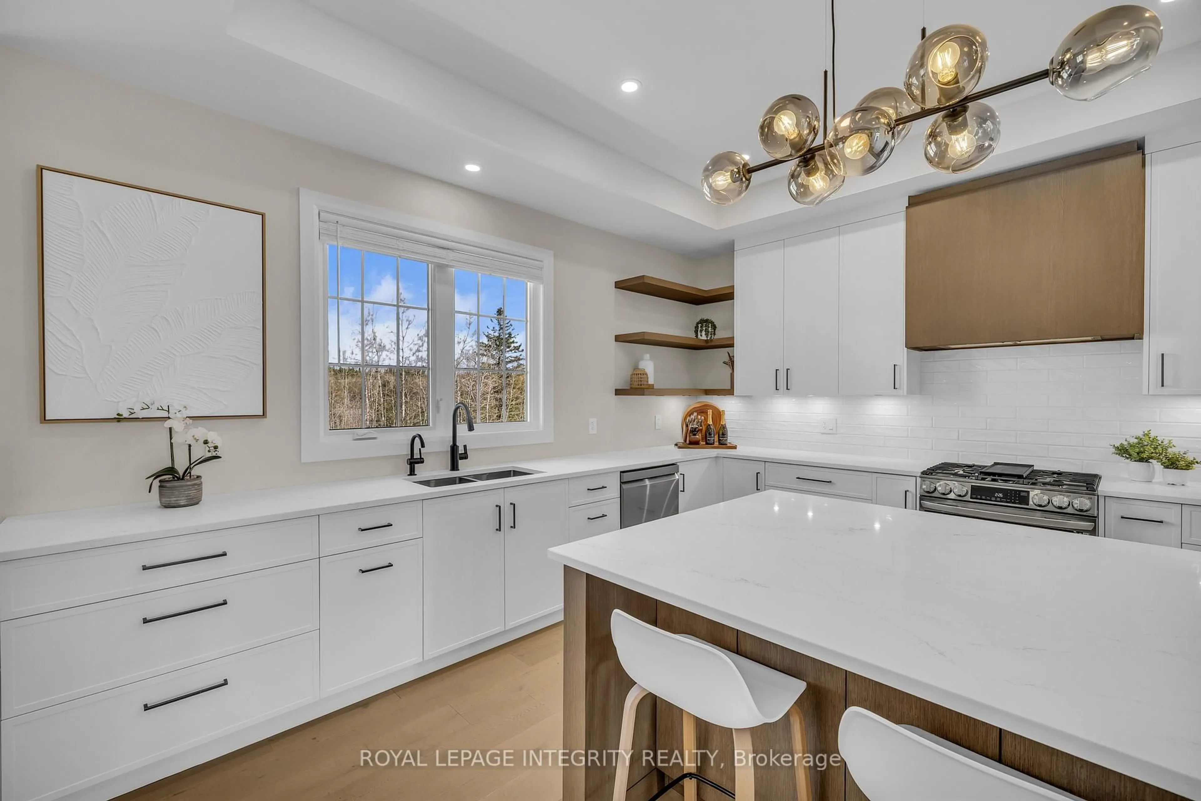 Open concept kitchen, ceramic/tile floor for 106 Maplestone Dr, North Grenville Ontario K0G 1J0