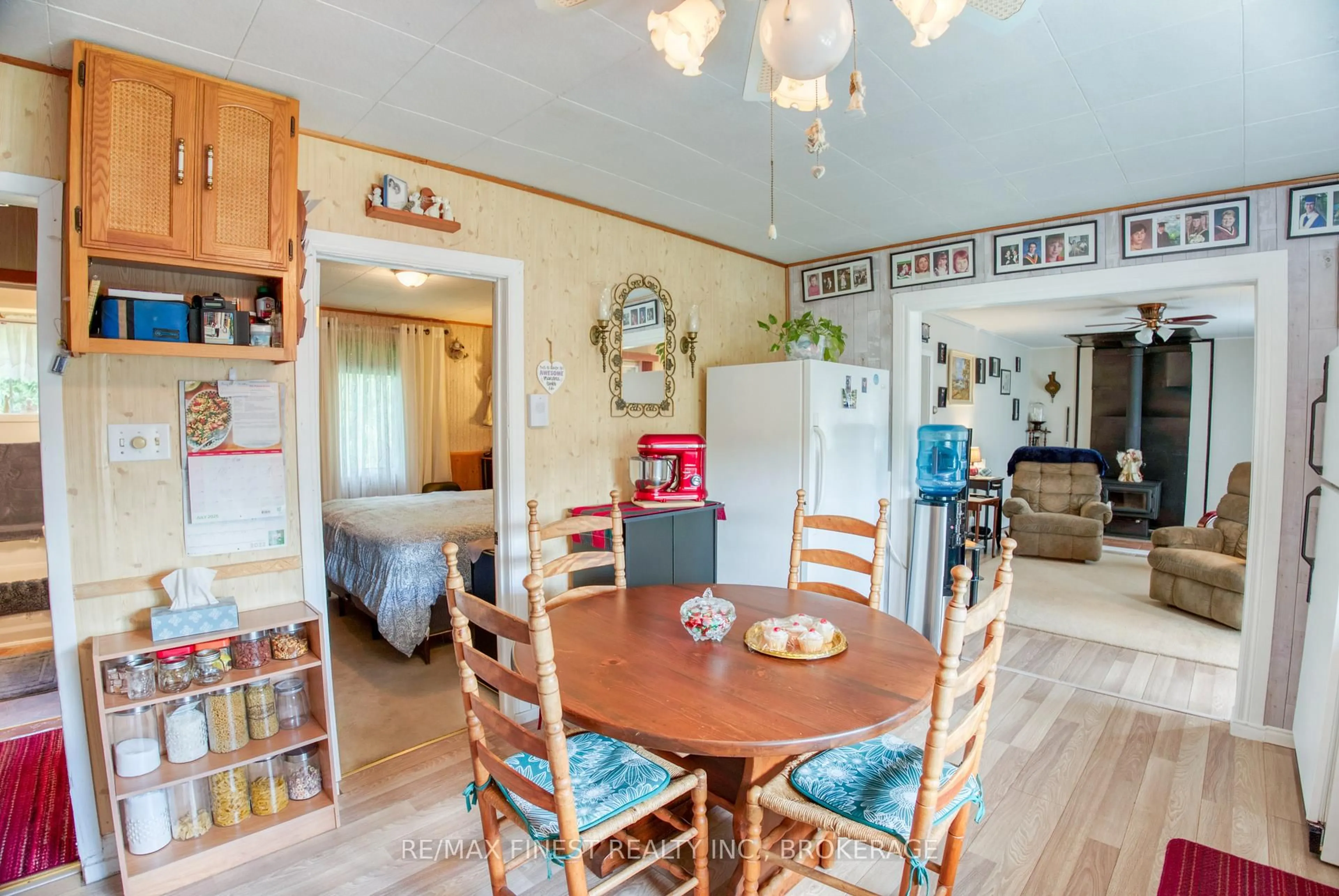 Dining room, unknown for 30530 Highway 7, Arden Ontario K0H 1B0