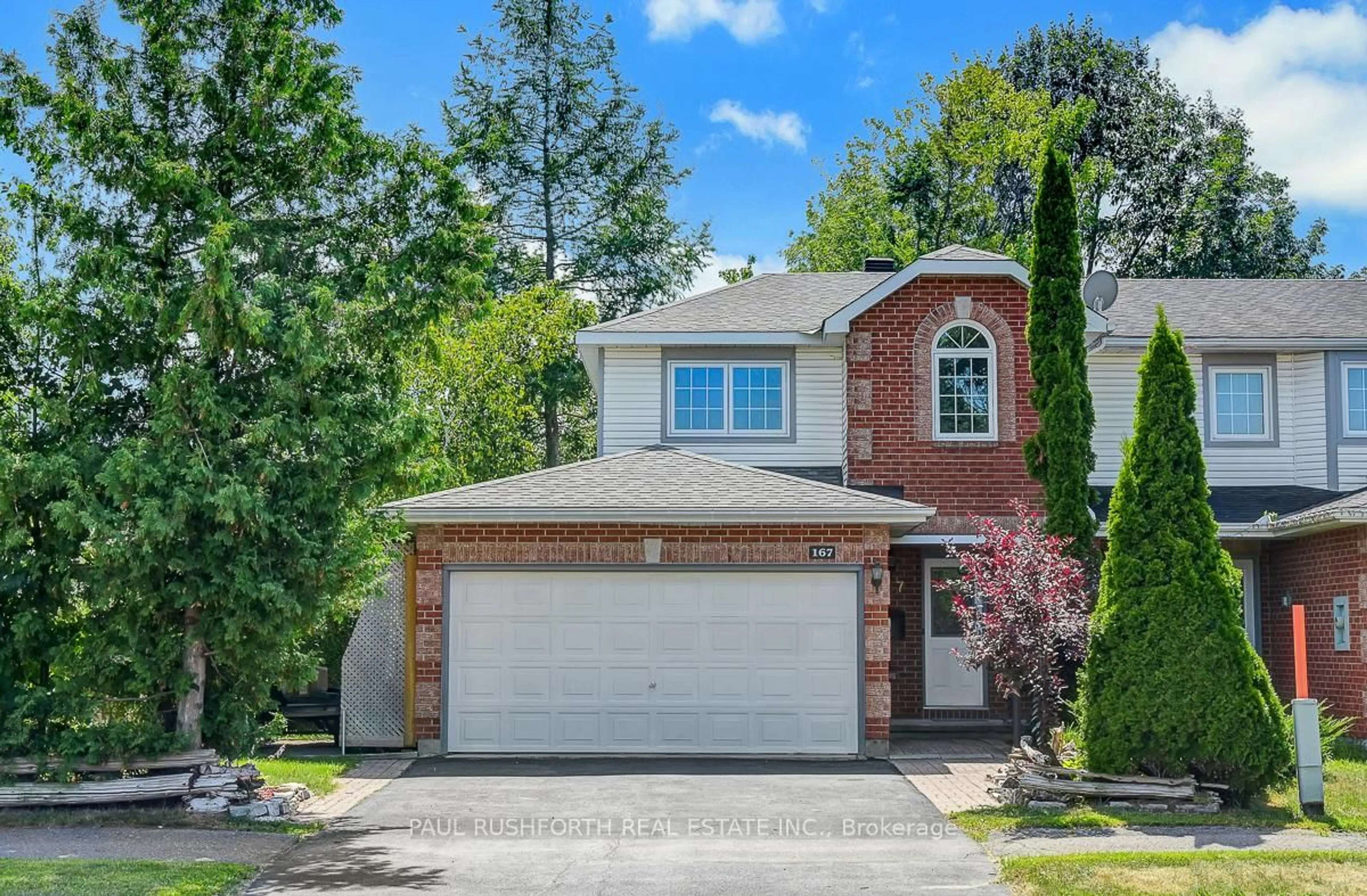 Home with brick exterior material, street for 167 Bridlewood Dr, Ottawa Ontario K2M 2G6