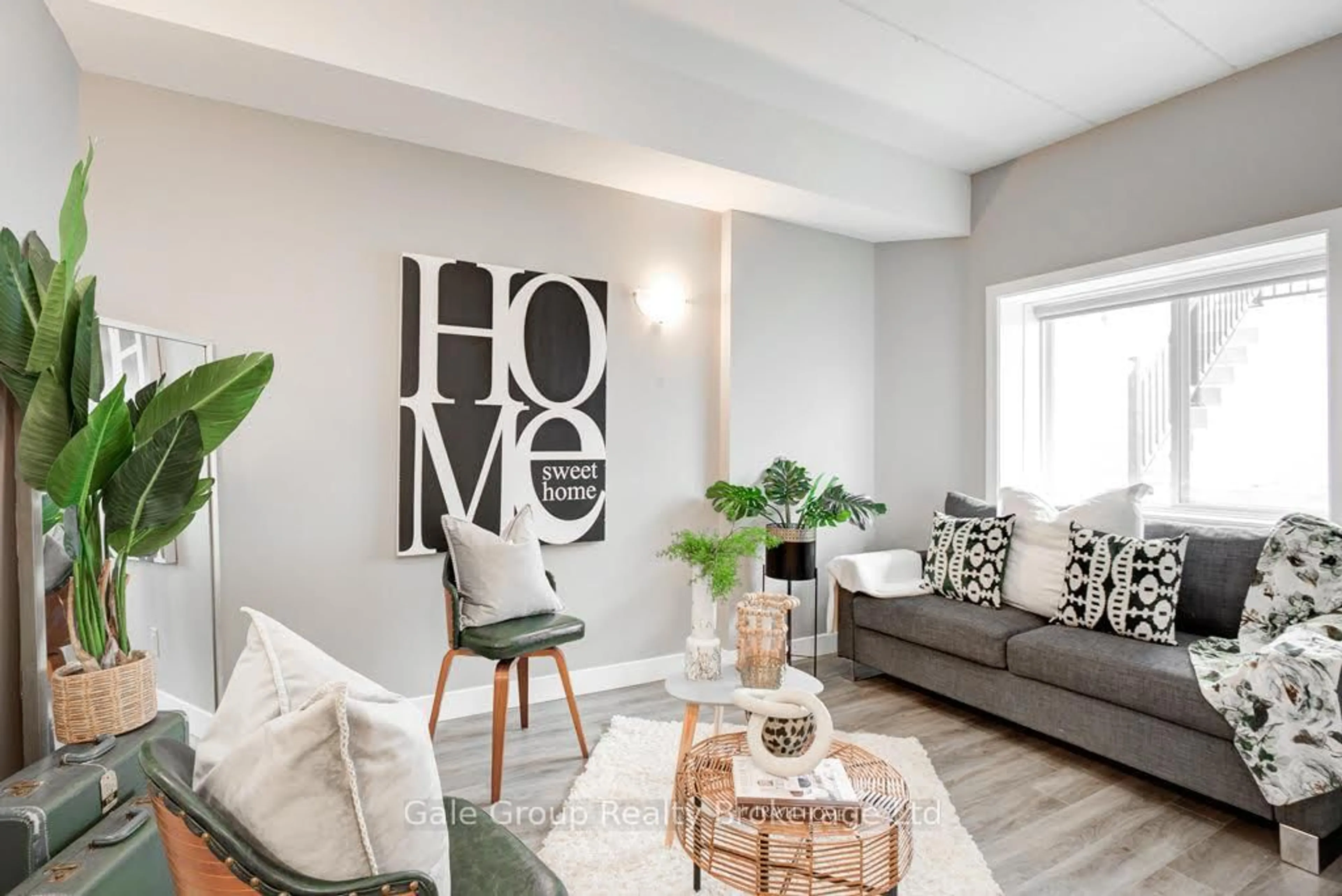 Living room with furniture, unknown for 439 Athlone Ave, Woodstock Ontario N4V 0C8
