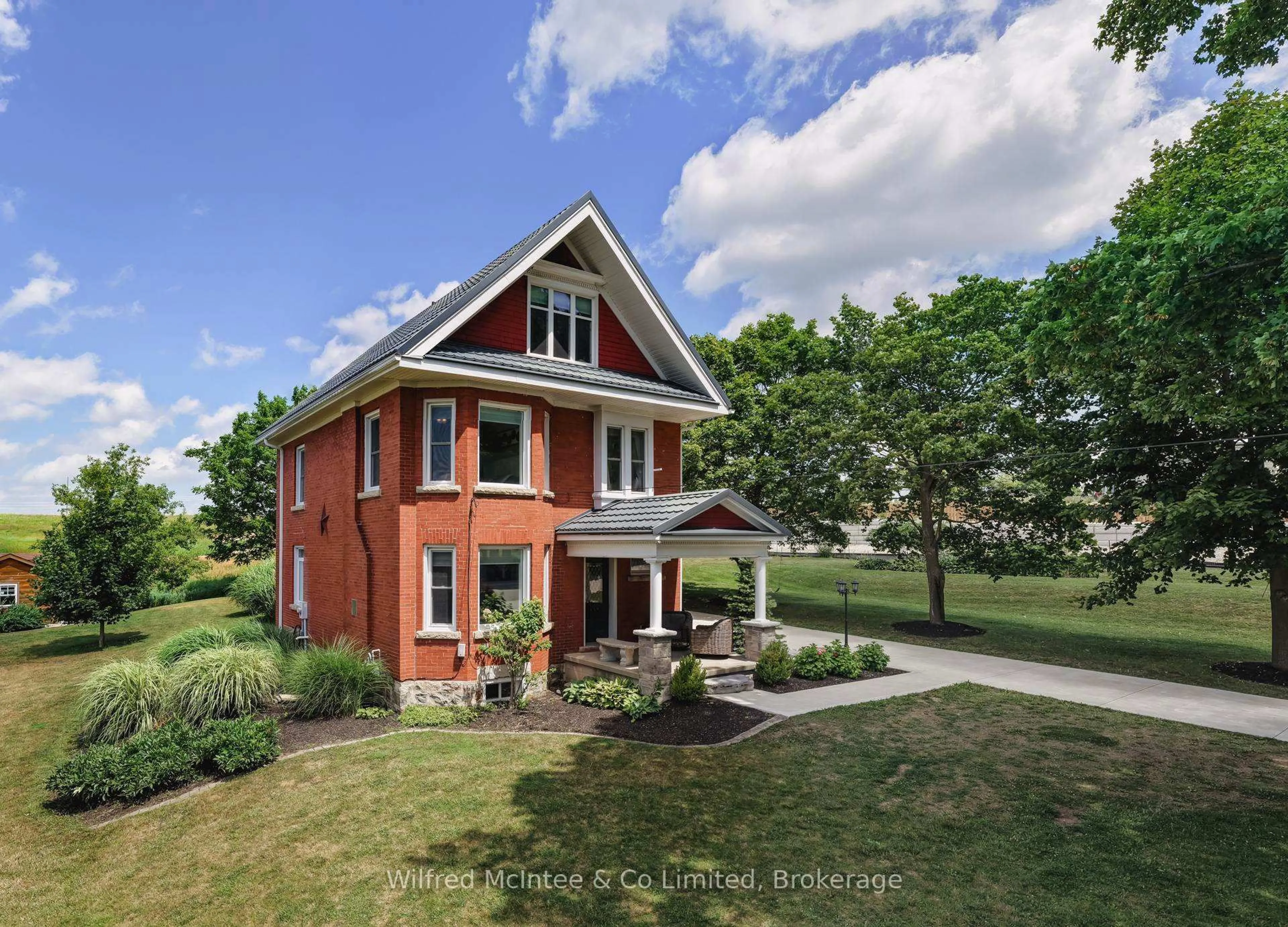Home with brick exterior material, unknown for 938 Old Durham Rd, Brockton Ontario N0G 2V0
