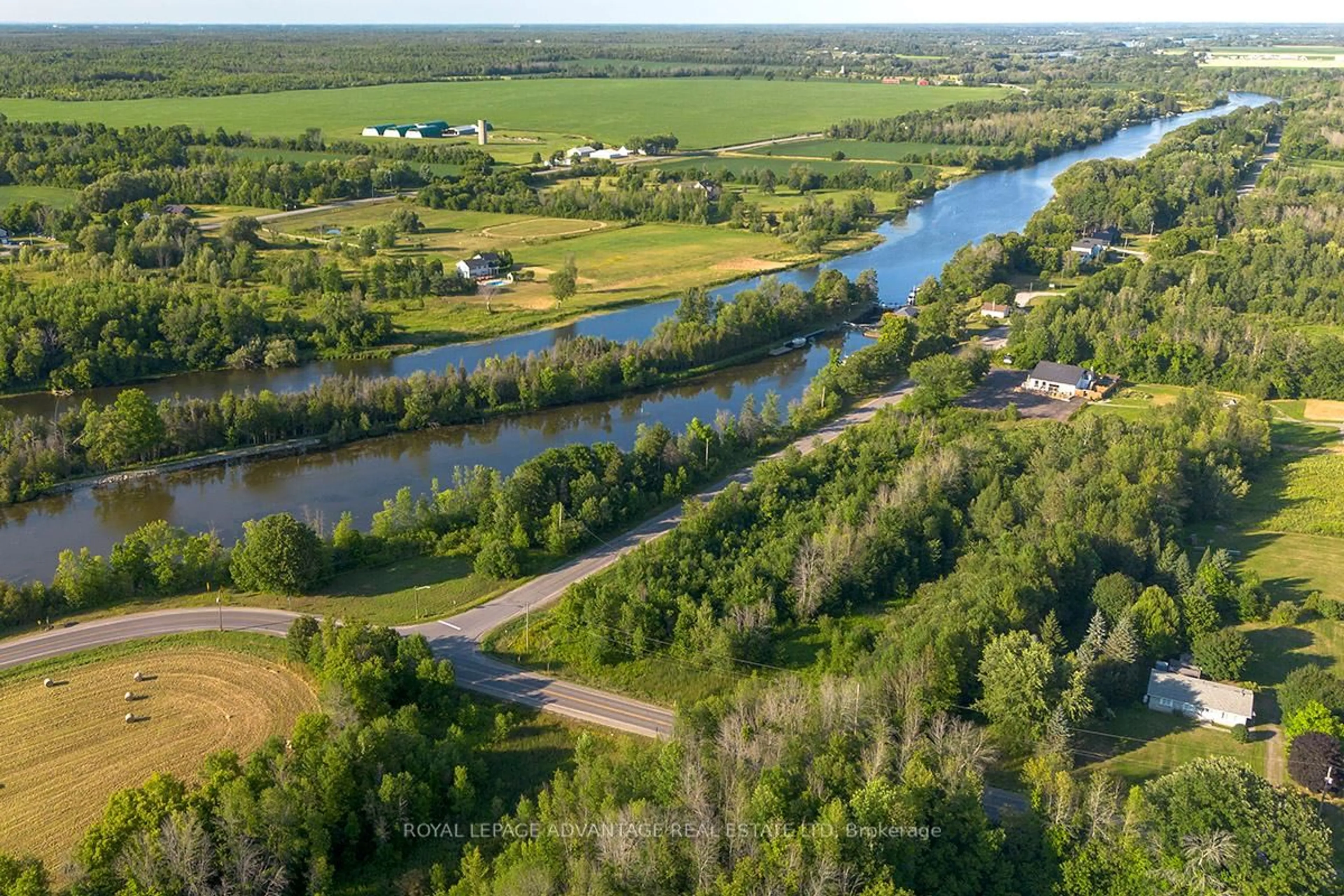 A pic from outside/outdoor area/front of a property/back of a property/a pic from drone, water/lake/river/ocean view for 6101 Burritts Rapids Rd, Merrickville-Wolford Ontario K0G 1N0