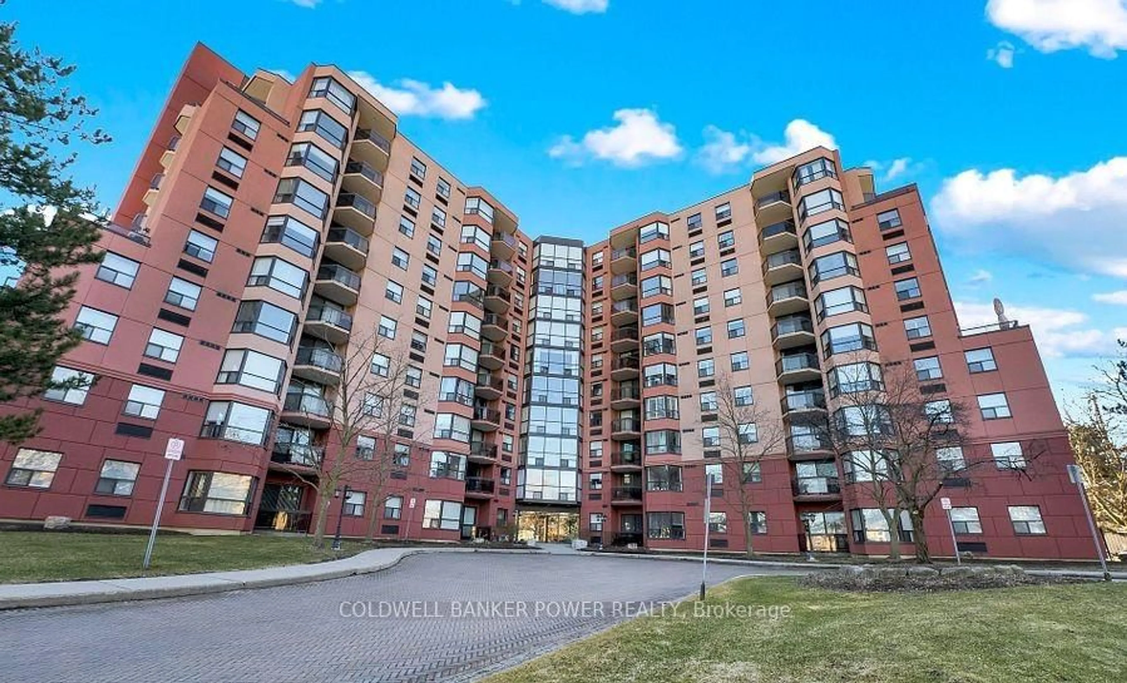 Unknown for 600 Talbot St #607, London East Ontario N6A 5L9