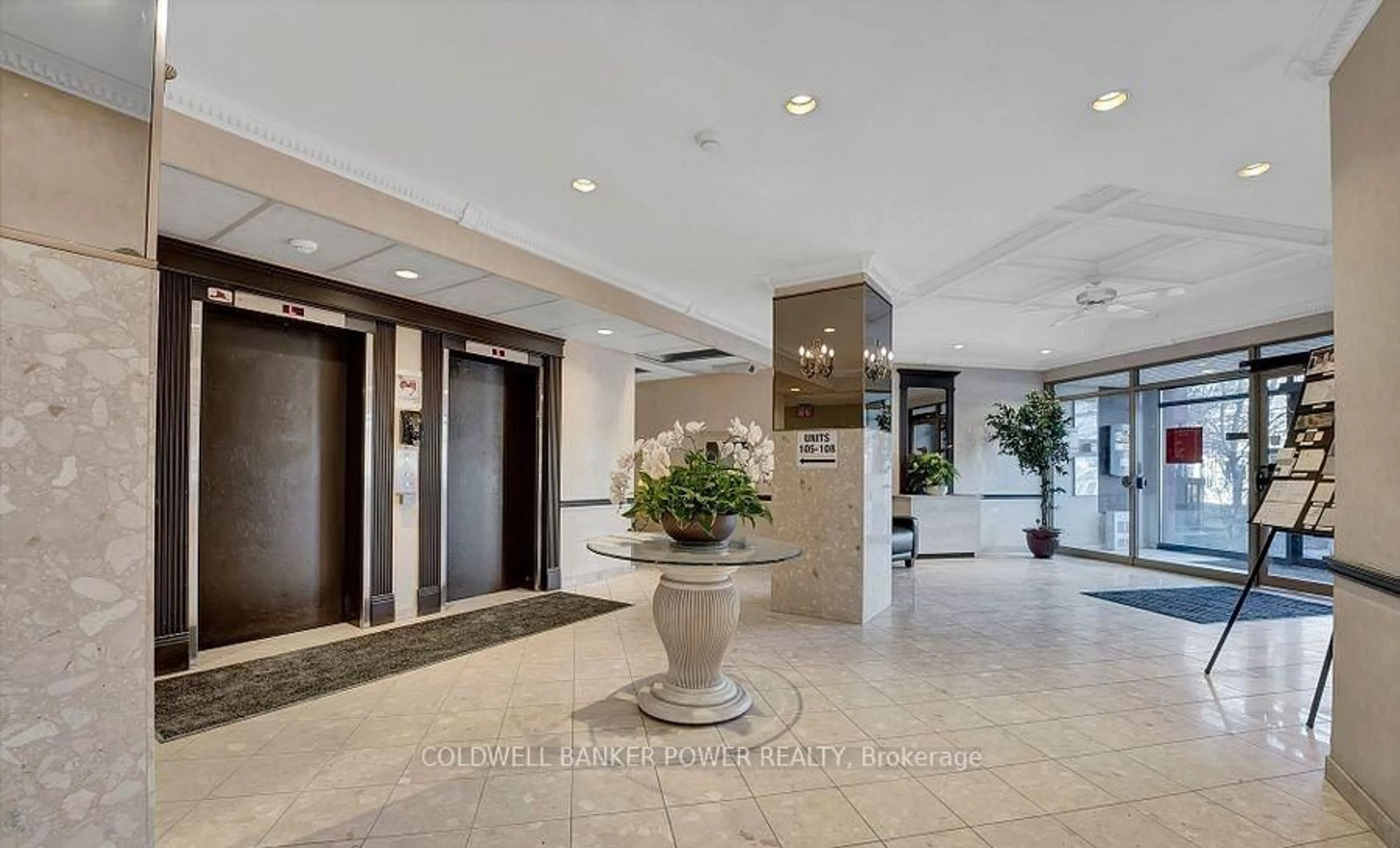 Lobby for 600 Talbot St #607, London East Ontario N6A 5L9