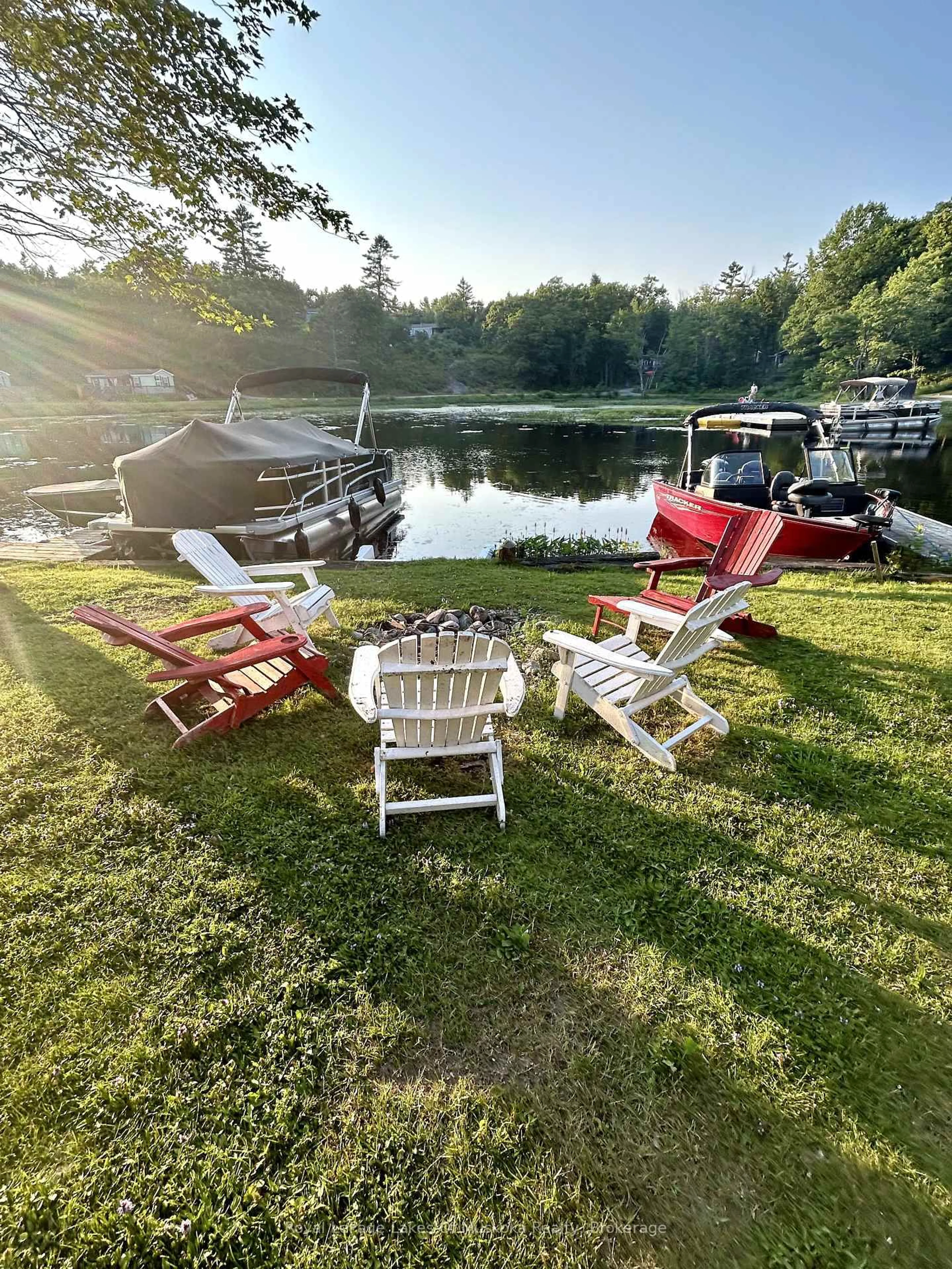 Patio, water/lake/river/ocean view for 1336 South Morrison Lake Rd #2, Gravenhurst Ontario P1P 1R2