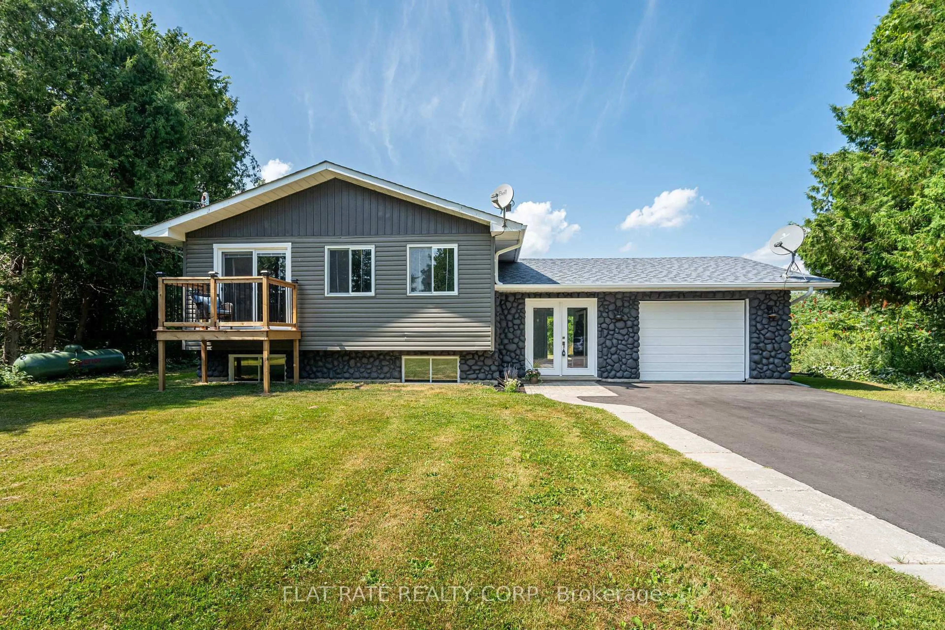 Home with vinyl exterior material, street for 400 DOUGLAS Rd, Douro-Dummer Ontario K0L 3A0