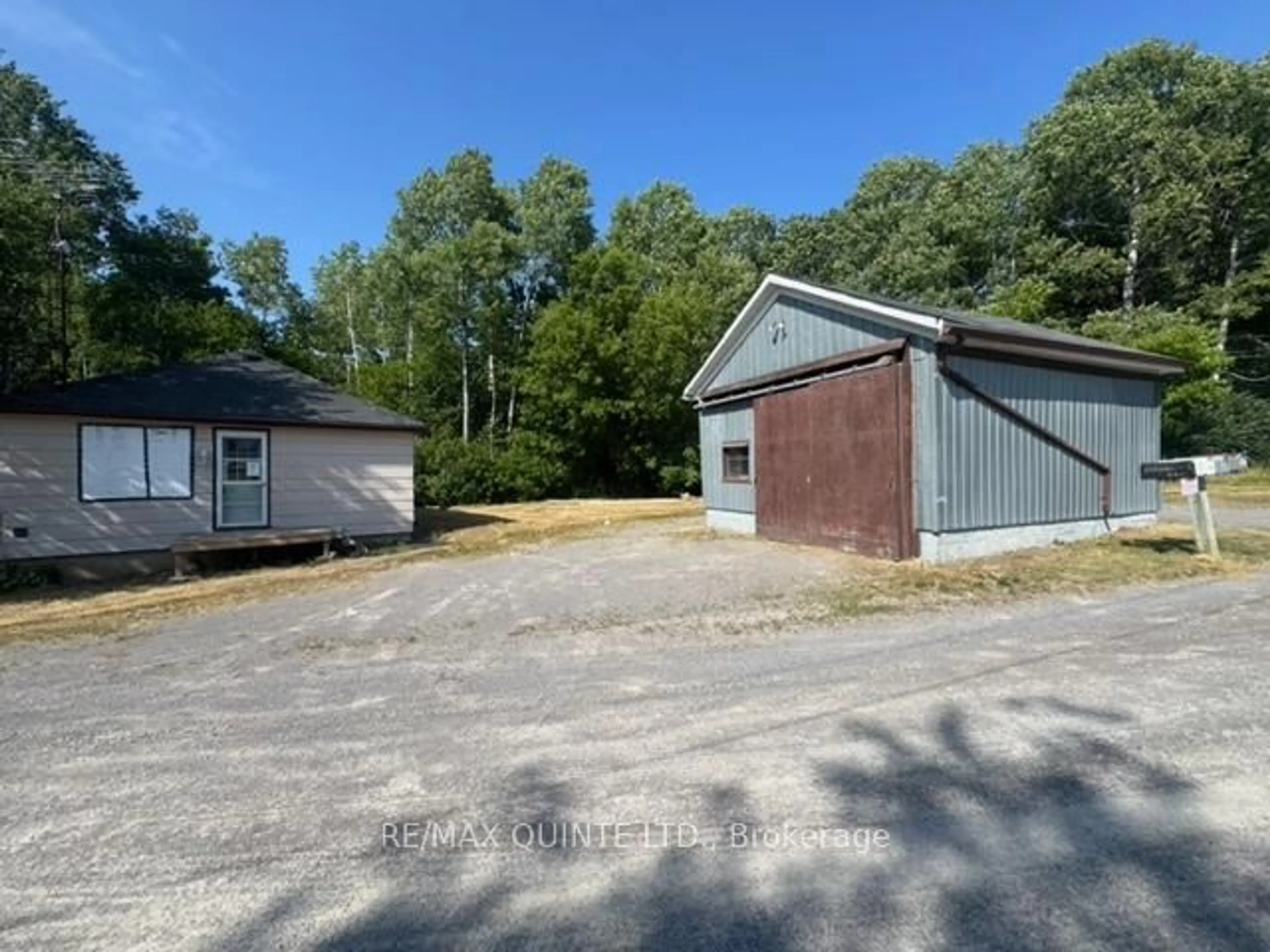 A pic from outside/outdoor area/front of a property/back of a property/a pic from drone, building for 124 Cedar Lane, Cramahe Ontario K0K 1S0