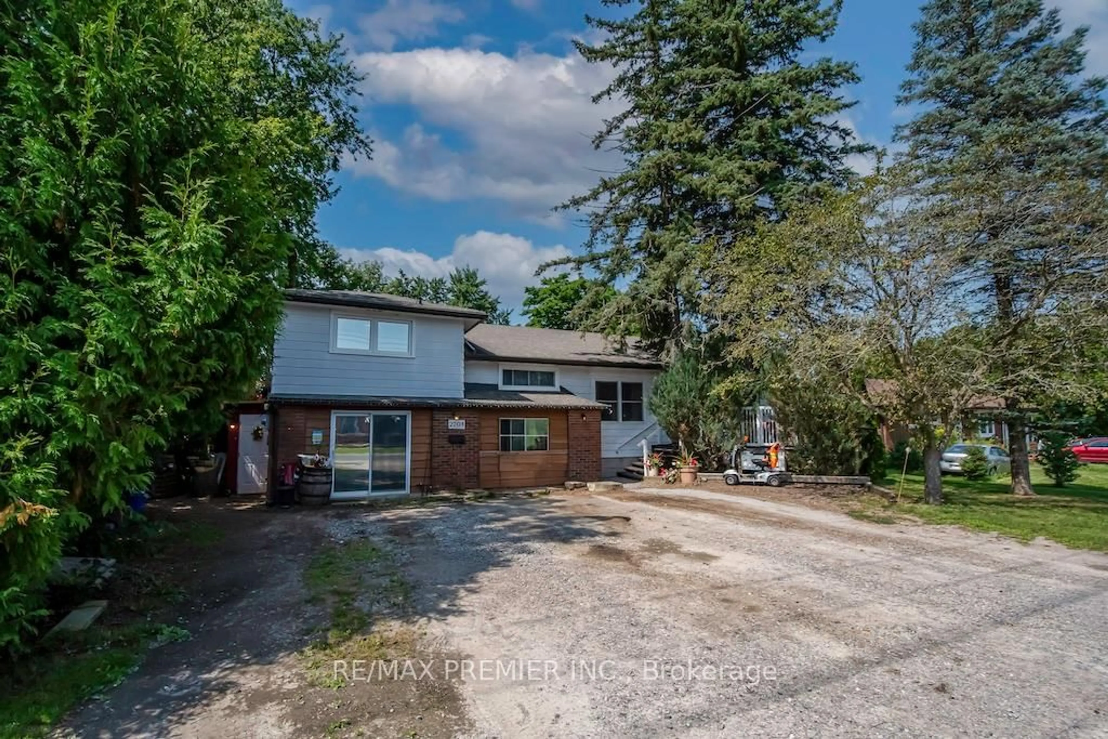 A pic from outside/outdoor area/front of a property/back of a property/a pic from drone, unknown for 2704 Television Rd, Douro-Dummer Ontario K9L 1E5