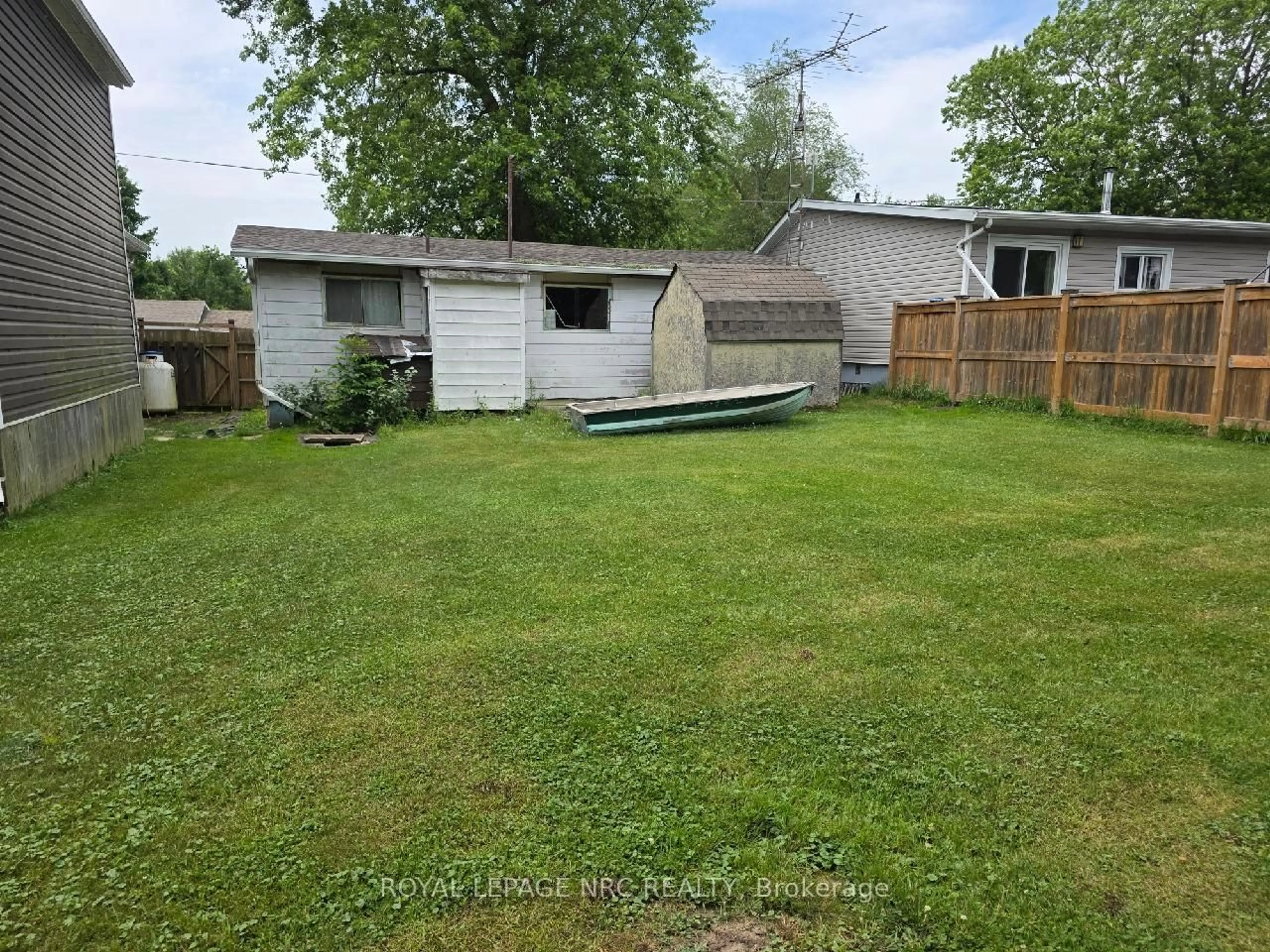 Shed for 16 Westmoreland Lane, Haldimand Ontario N0A 1P0